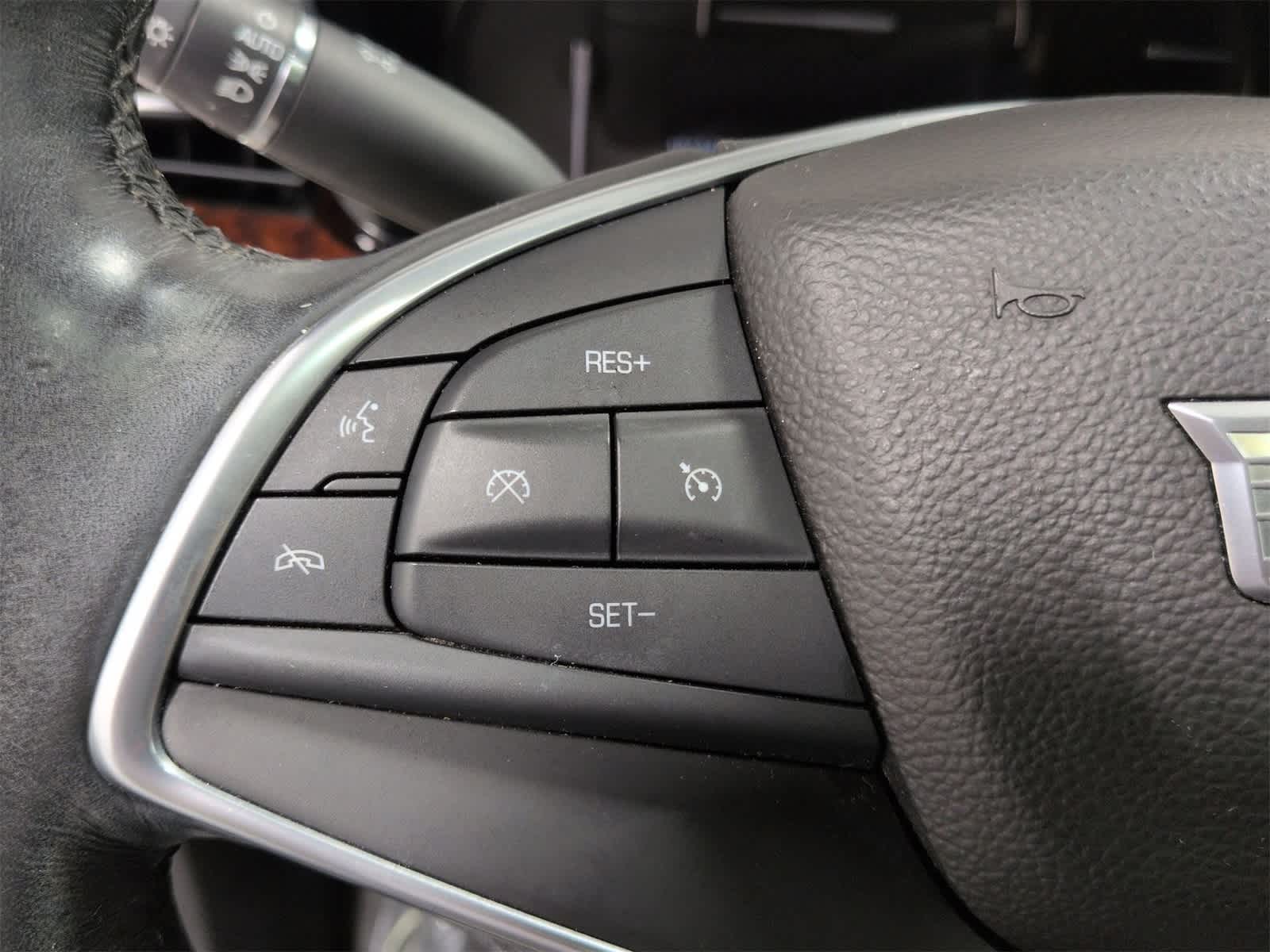 Thumbnail: 2017 Cadillac XT5 - 27