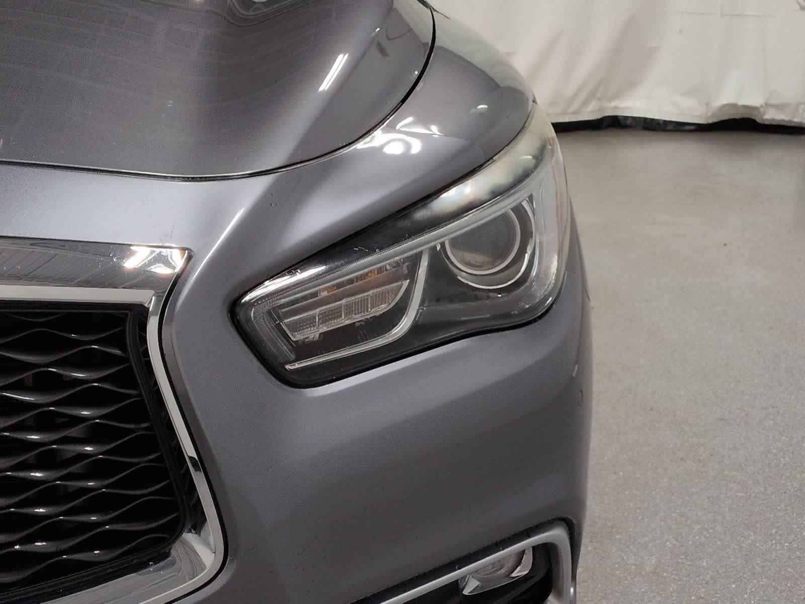 Thumbnail: 2016 INFINITI QX60 - 10