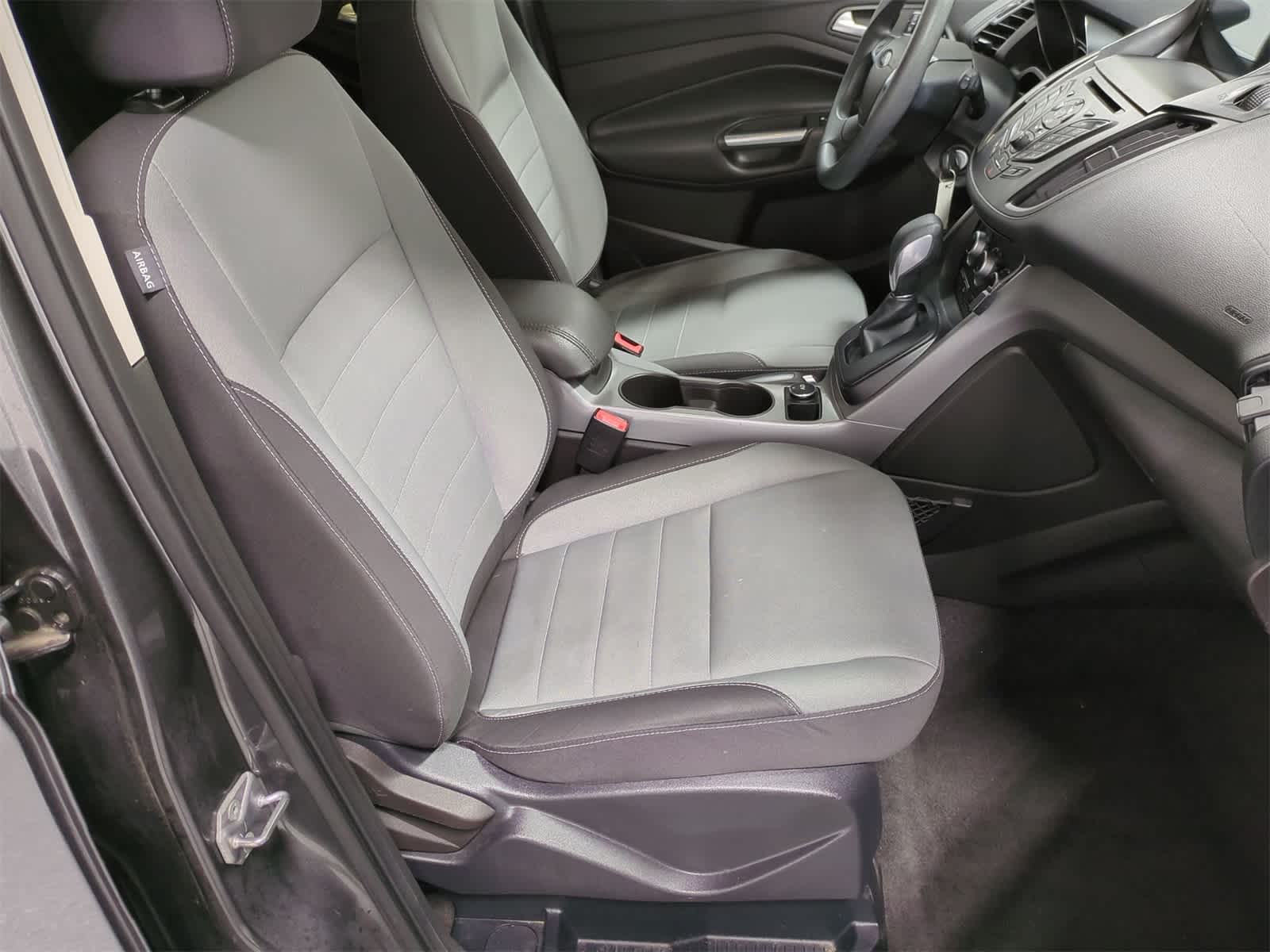 Thumbnail: 2016 Ford Escape - 22
