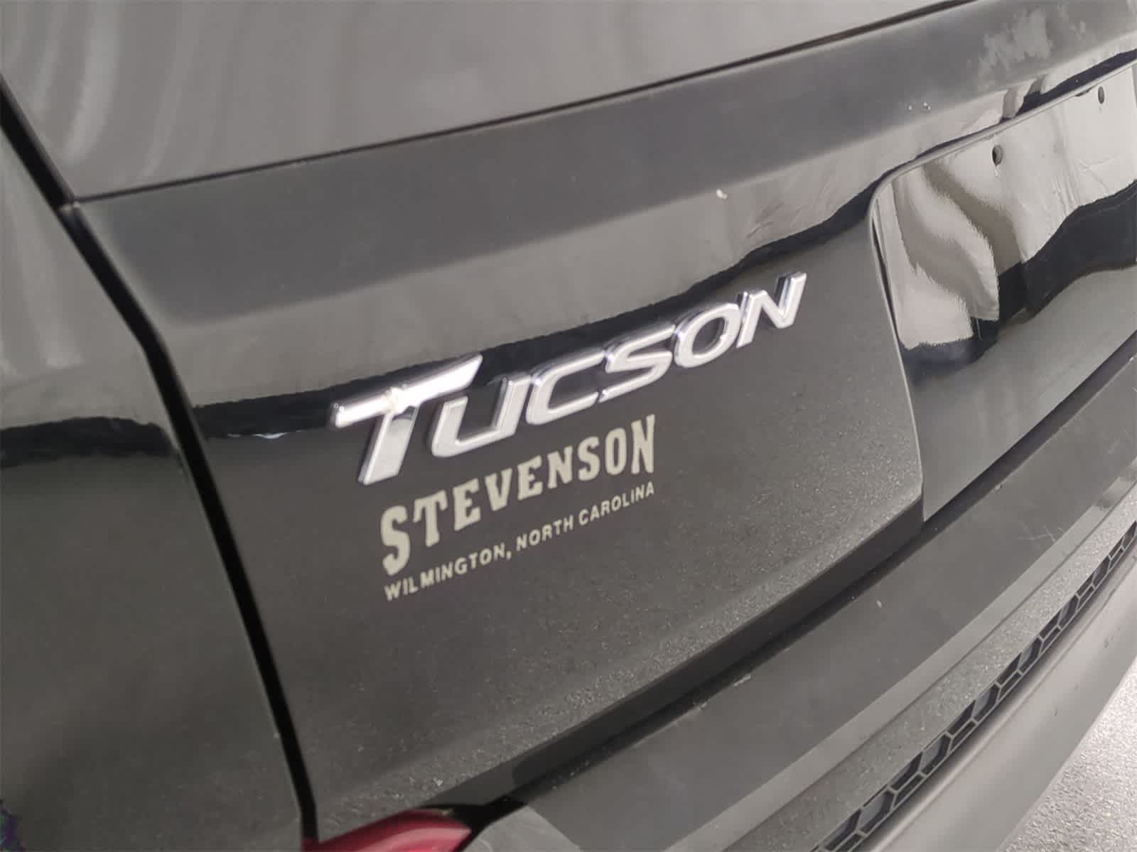 Thumbnail: 2016 Hyundai Tucson - 13
