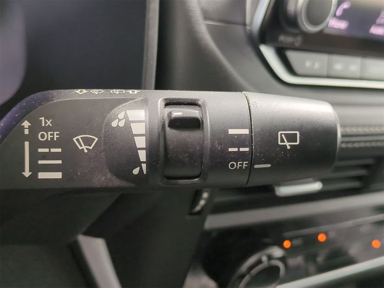 Thumbnail: 2022 Nissan Rogue - 25