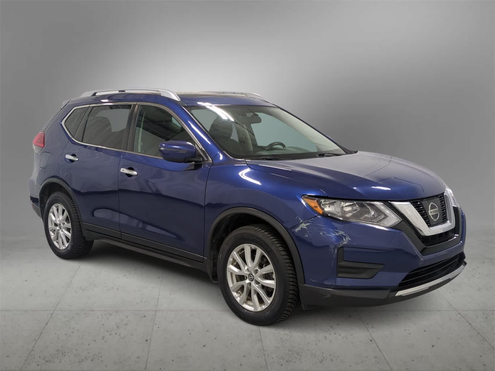 Thumbnail: 2017 Nissan Rogue - 2