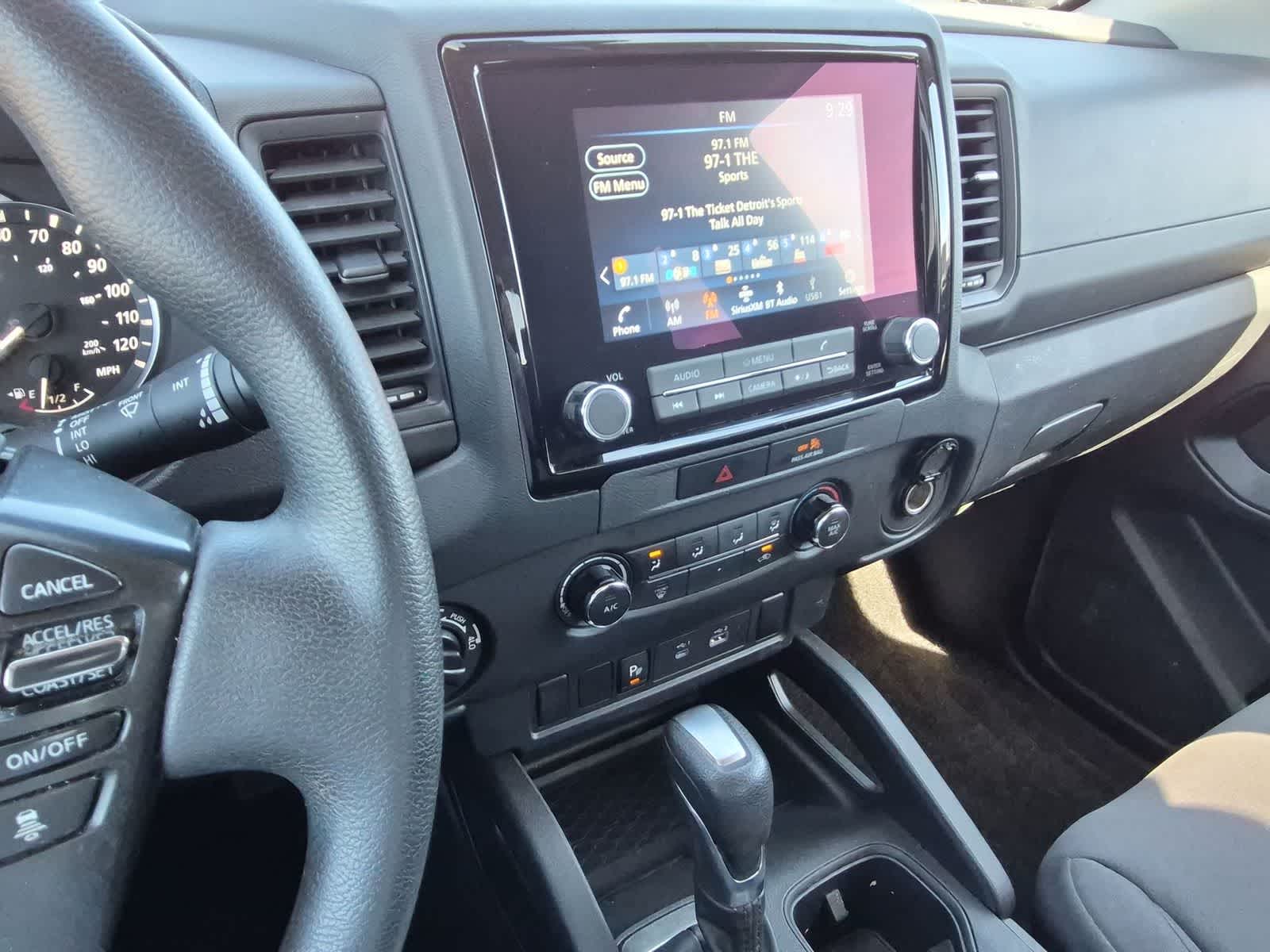 Thumbnail: 2023 Nissan Frontier - 23