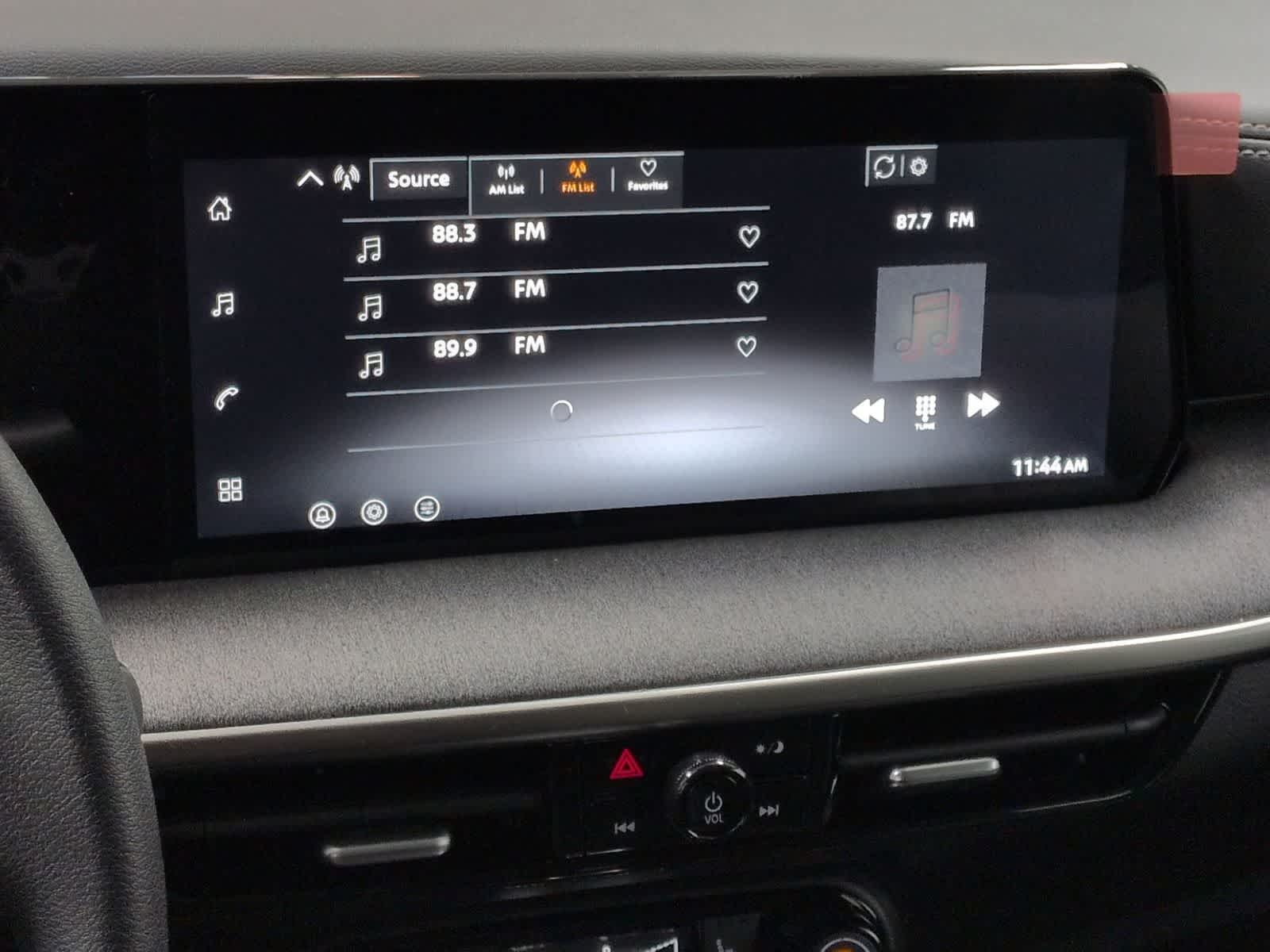 Thumbnail: 2026 Nissan Kicks - 30