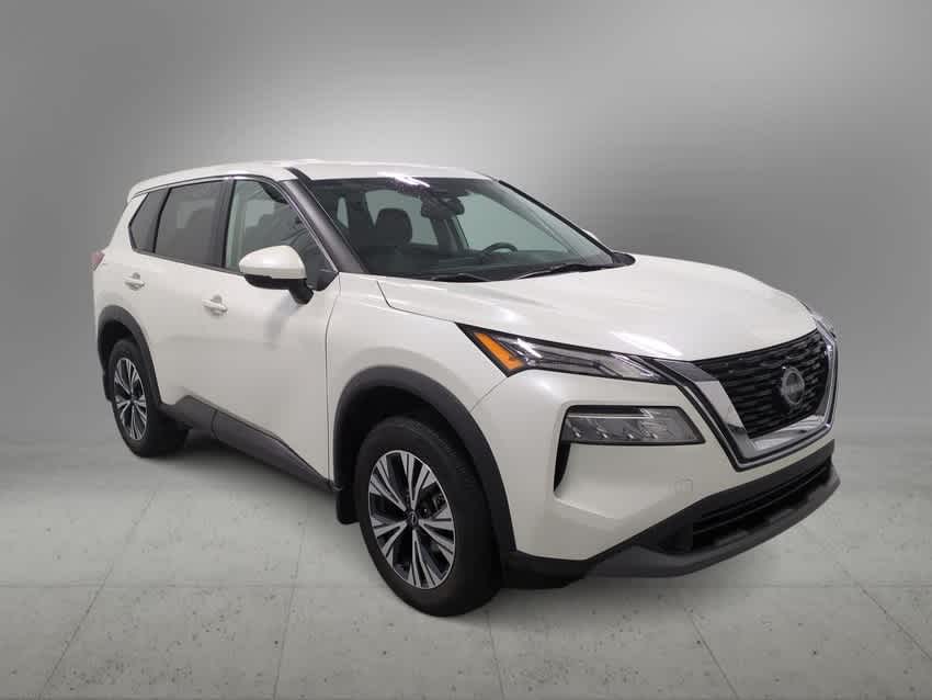 Certified 2022 Nissan Rogue SV with VIN 5N1BT3BB7NC682375 for sale in Farmington, MI