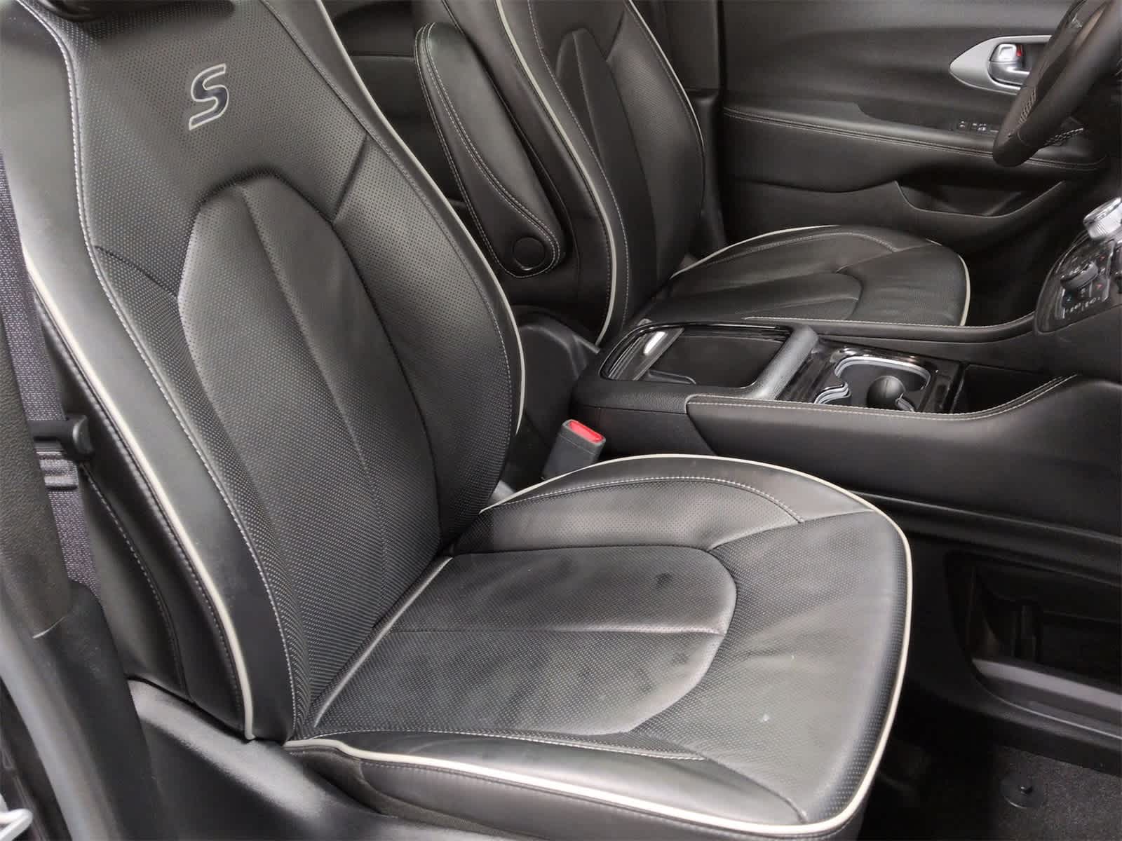 Thumbnail: 2025 Chrysler Pacifica - 24