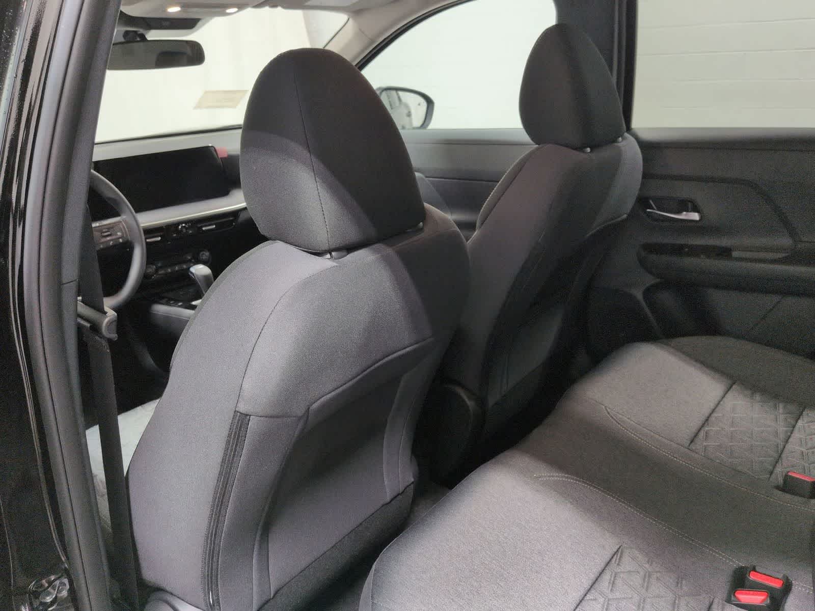 Thumbnail: 2026 Nissan Kicks - 18