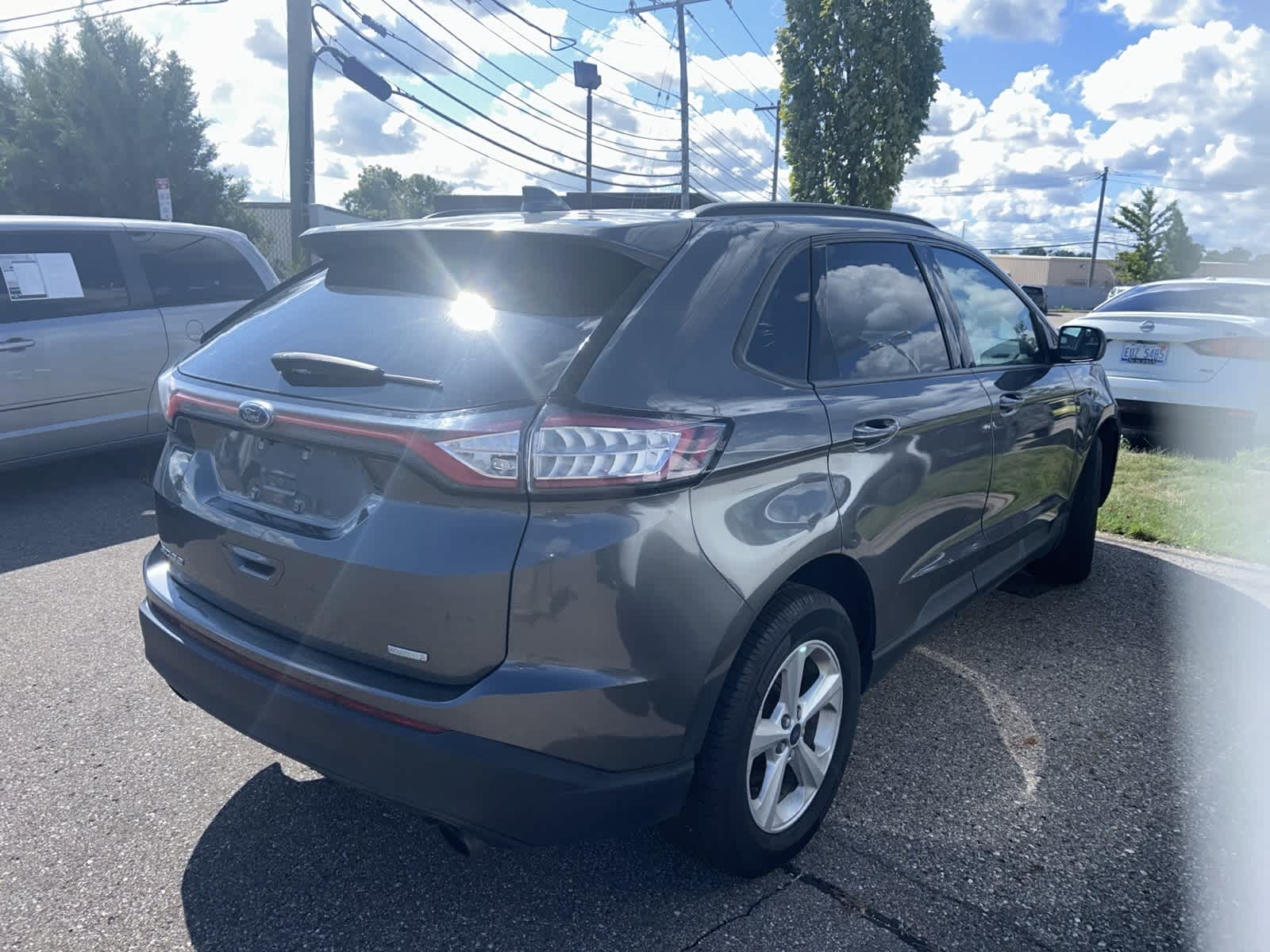 Thumbnail: 2016 Ford Edge - 4