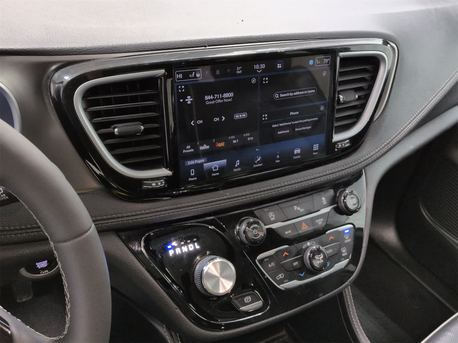 Thumbnail: 2025 Chrysler Pacifica - 30