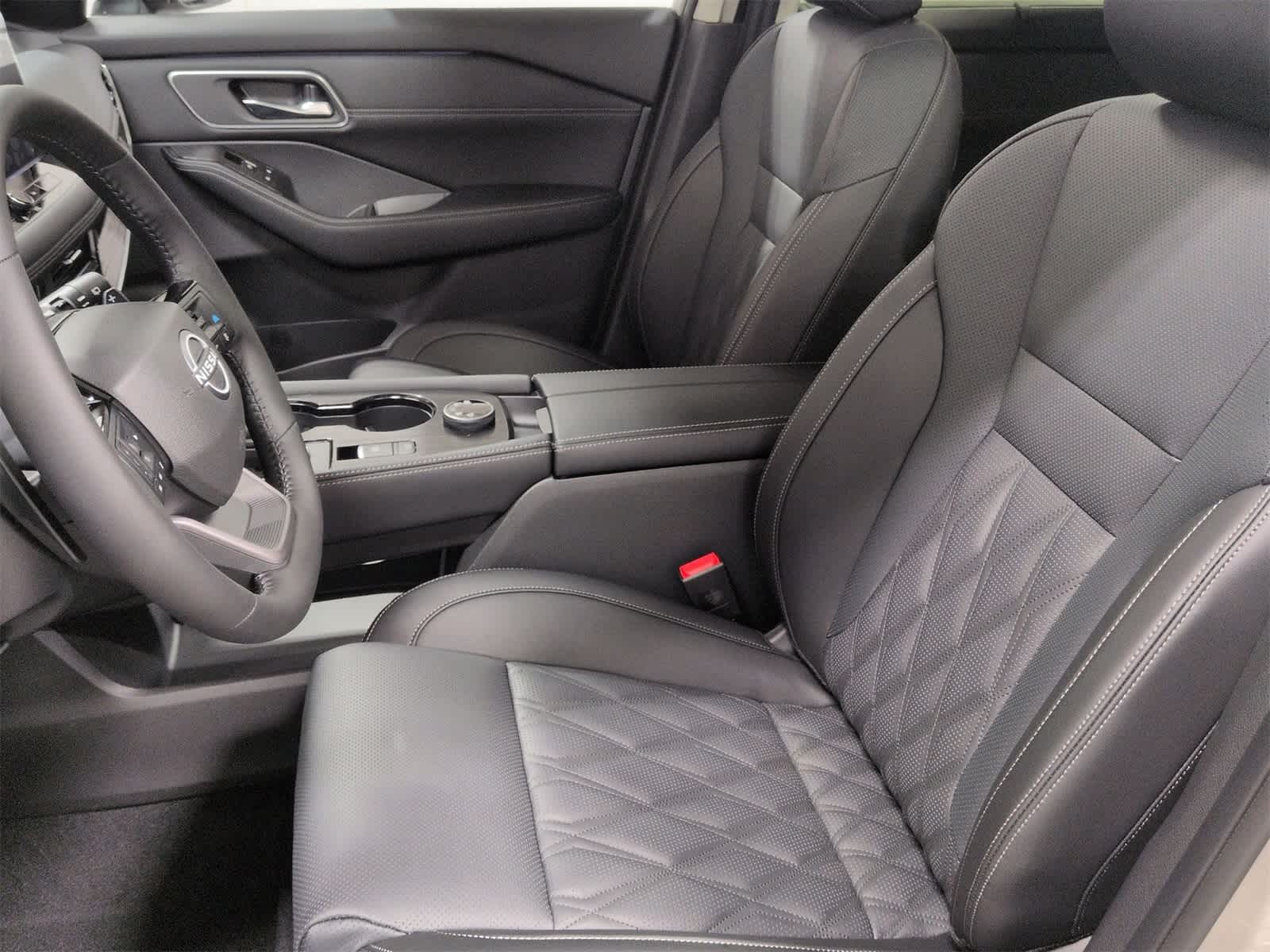 Thumbnail: 2026 Nissan Rogue - 17