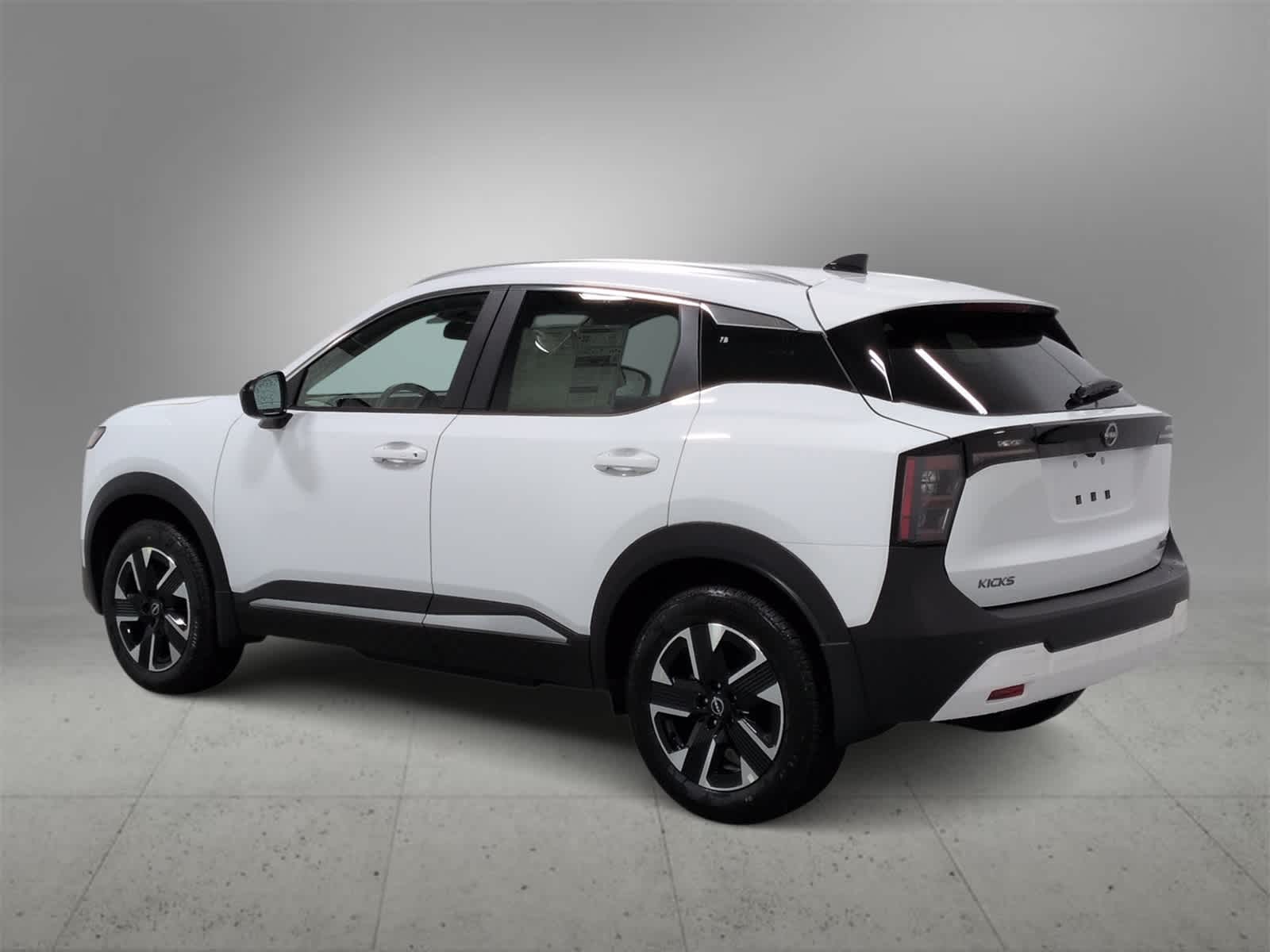 Thumbnail: 2026 Nissan Kicks - 6