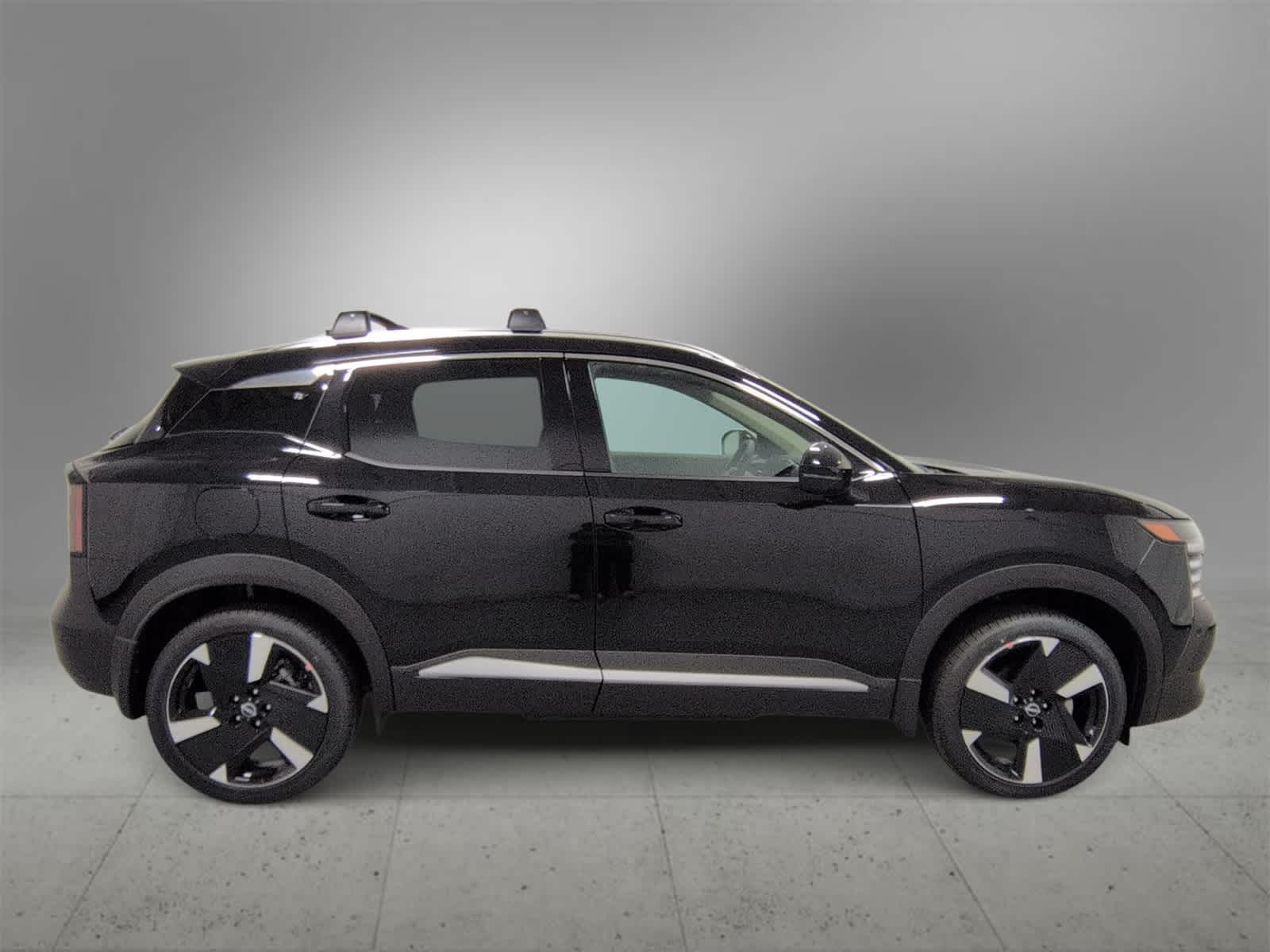 Thumbnail: 2025 Nissan Kicks - 9