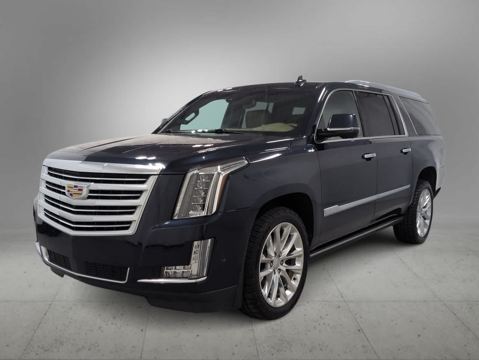 Thumbnail: 2019 Cadillac Escalade - 4