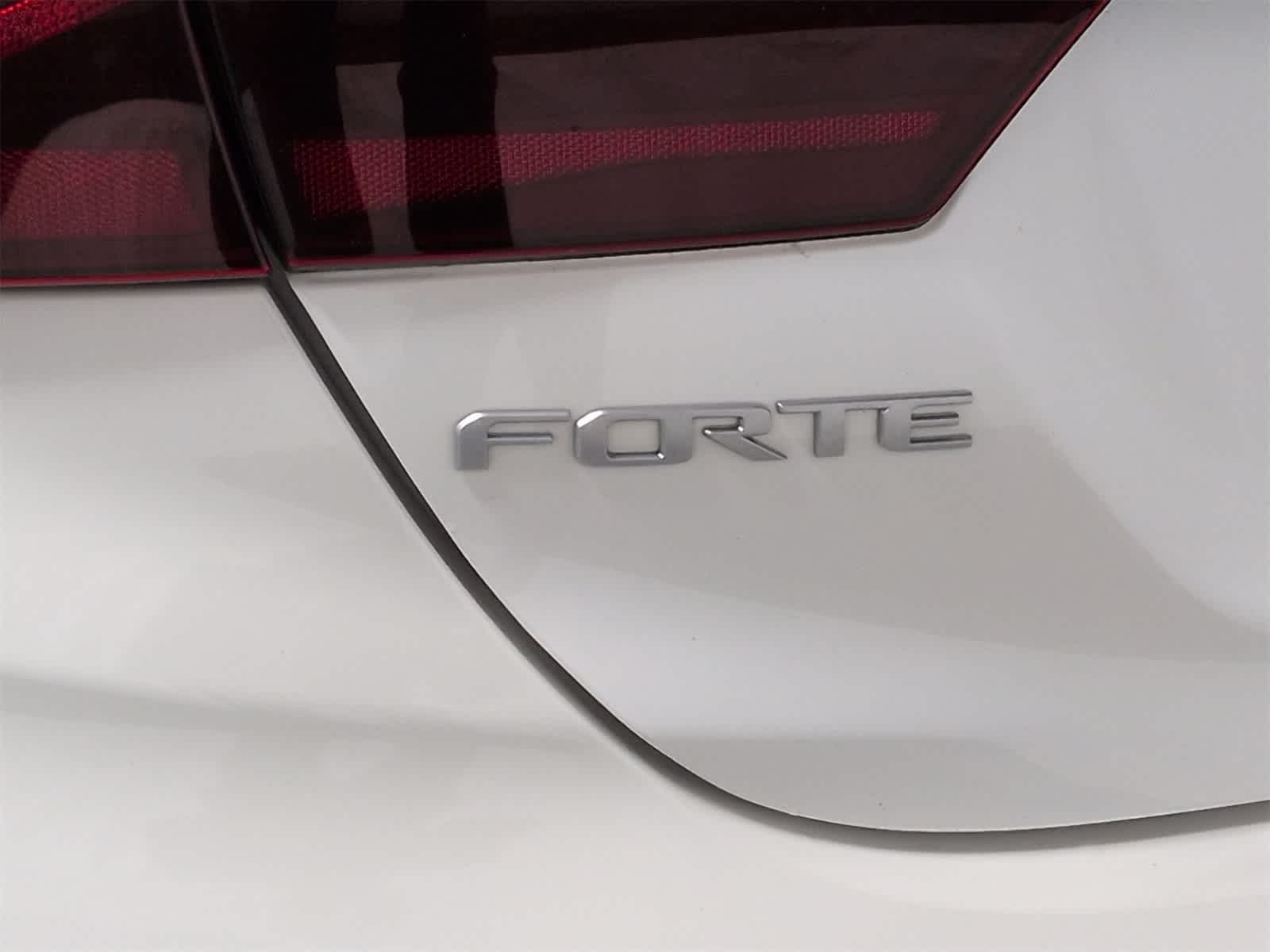 Thumbnail: 2023 Kia Forte - 13