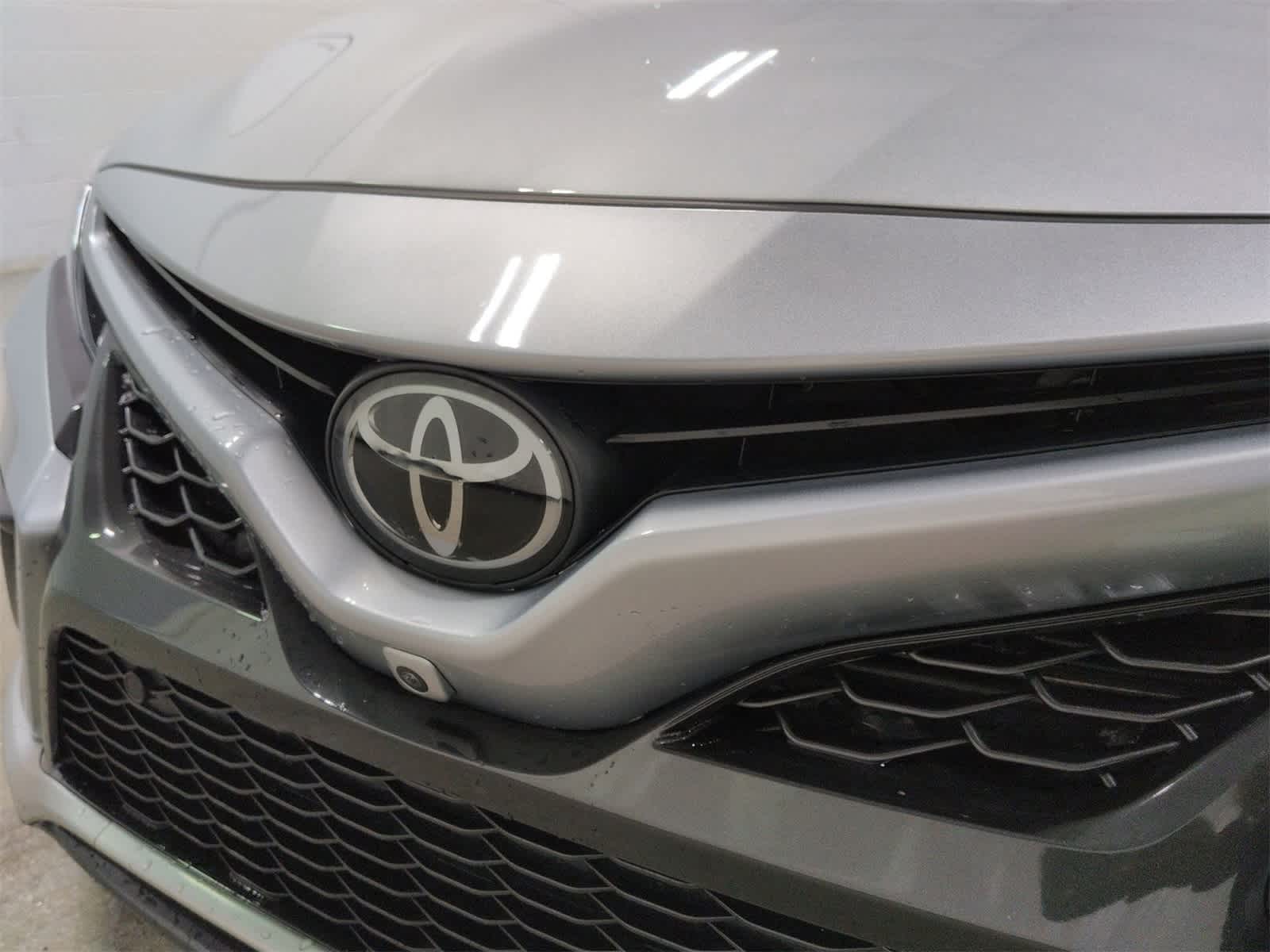 Thumbnail: 2023 Toyota Camry - 13