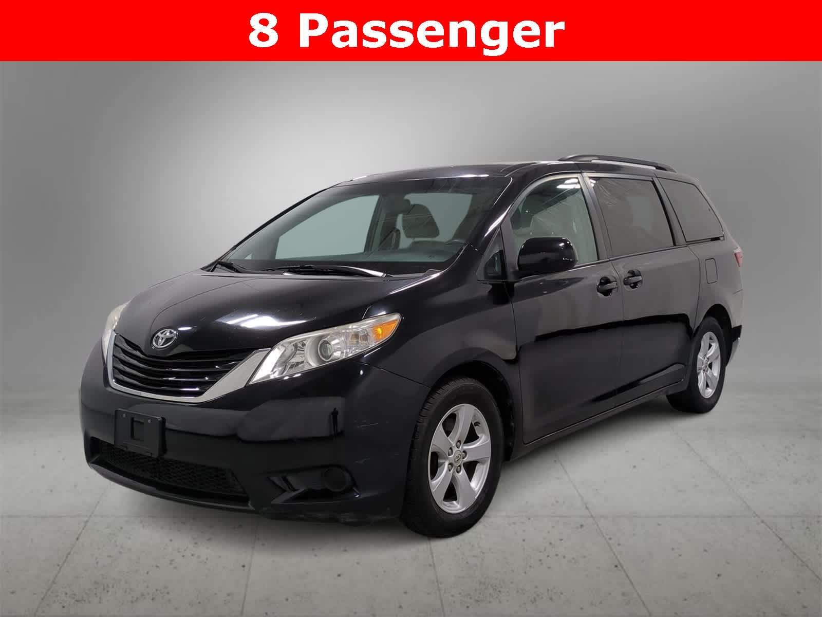 2017 Toyota Sienna LE -
                  Farmington Hills, MI