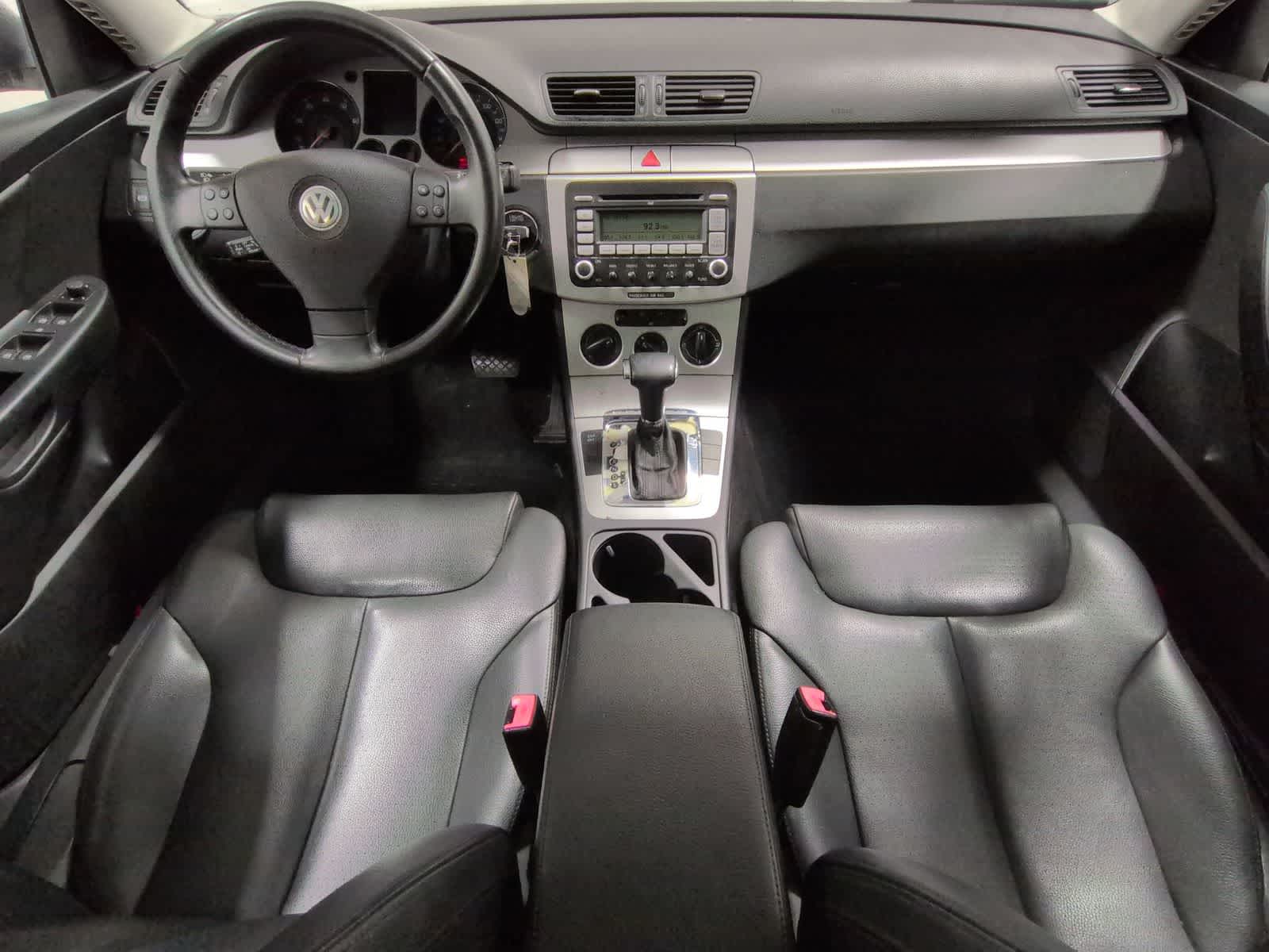 Thumbnail: 2008 Volkswagen Passat - 15