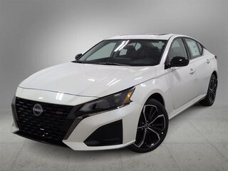 2025 Nissan Altima SR Sedan