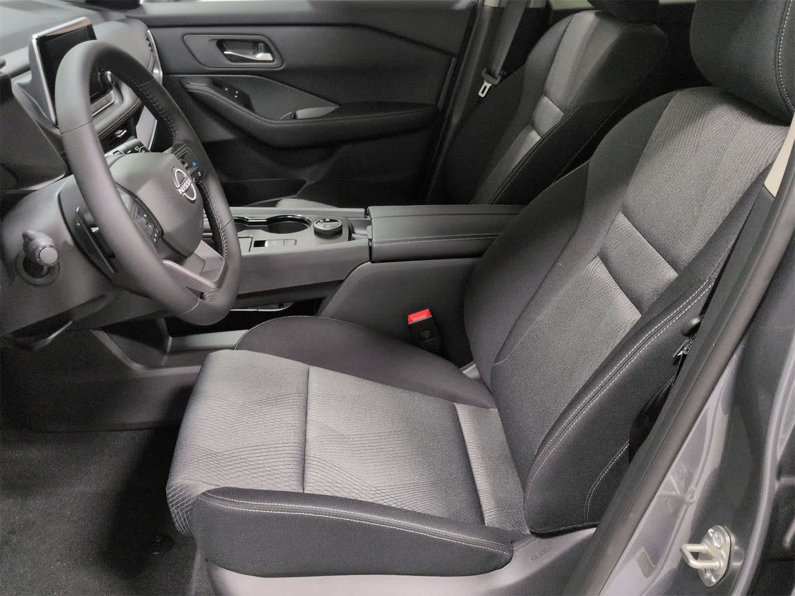 Thumbnail: 2026 Nissan Rogue - 17