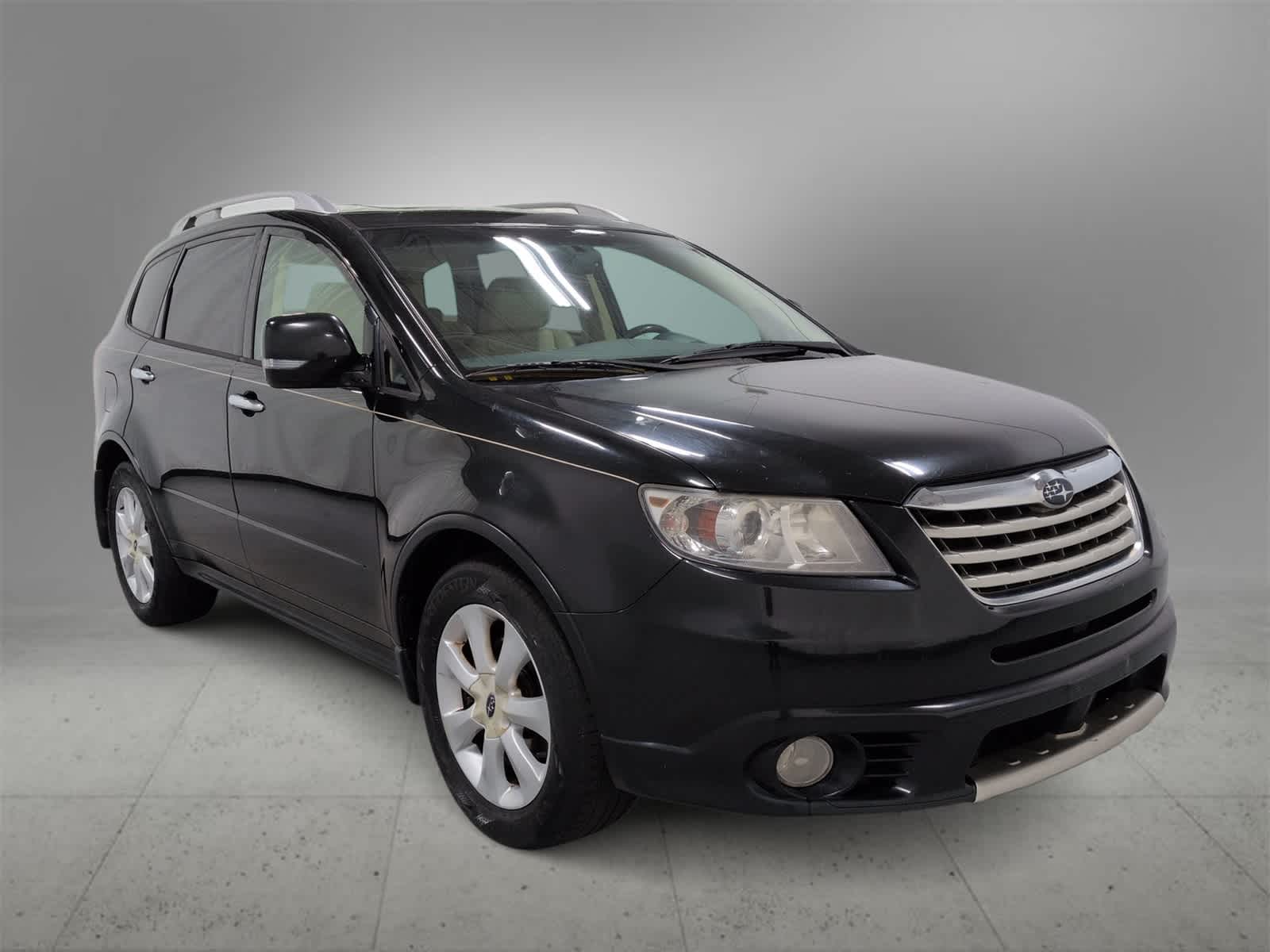 2010 Subaru Tribeca Limited photo 2