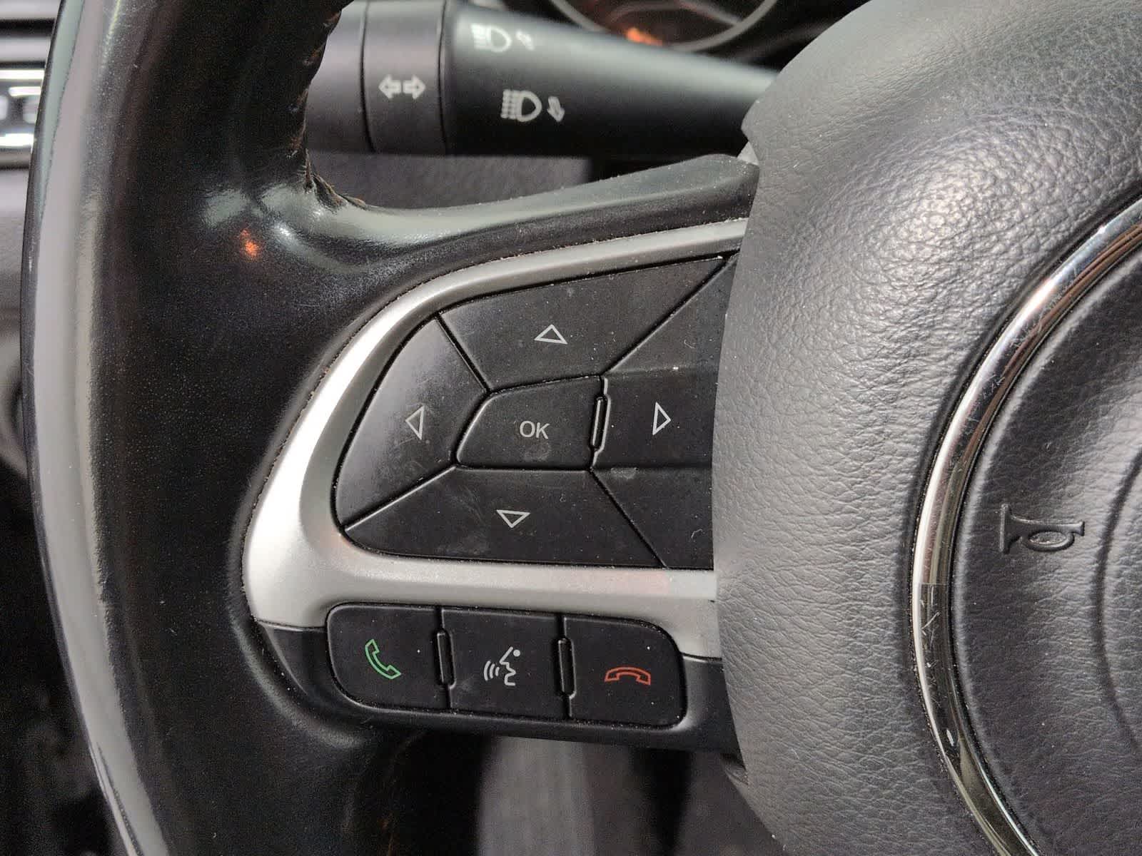 Thumbnail: 2020 Jeep Compass - 24