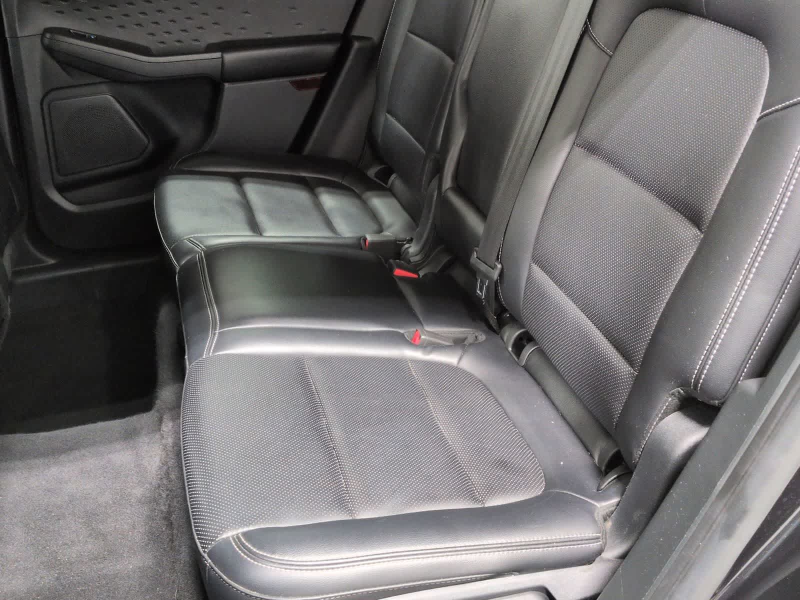 Thumbnail: 2020 Ford Escape - 20