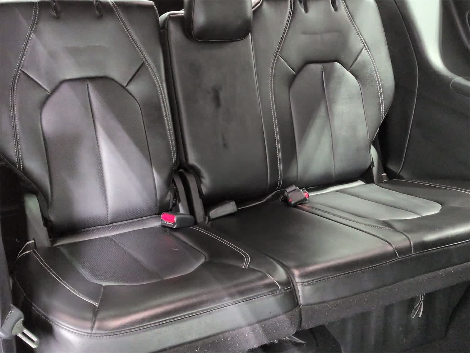 Thumbnail: 2025 Chrysler Pacifica - 36