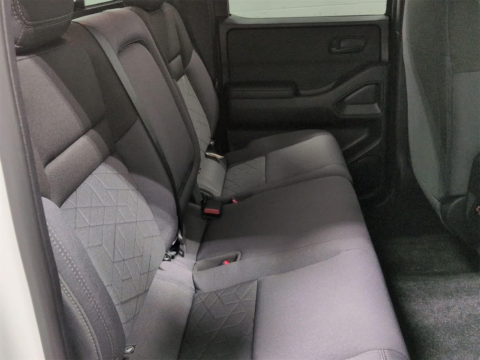 Thumbnail: 2026 Nissan Frontier - 21