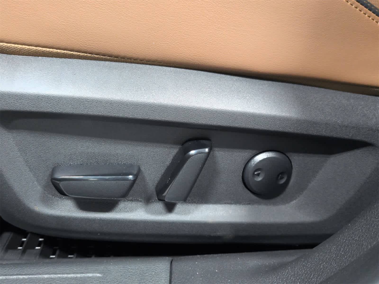 Thumbnail: 2026 Nissan Rogue - 18