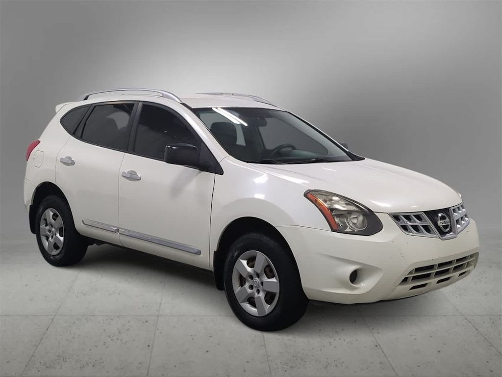 Used 2015 Nissan Rogue Select S SUV