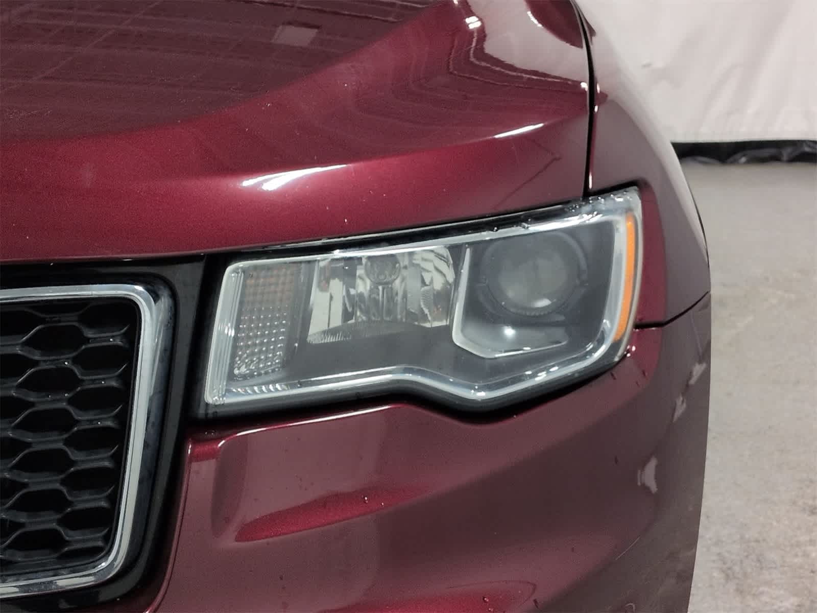 Thumbnail: 2018 Jeep Grand Cherokee - 11