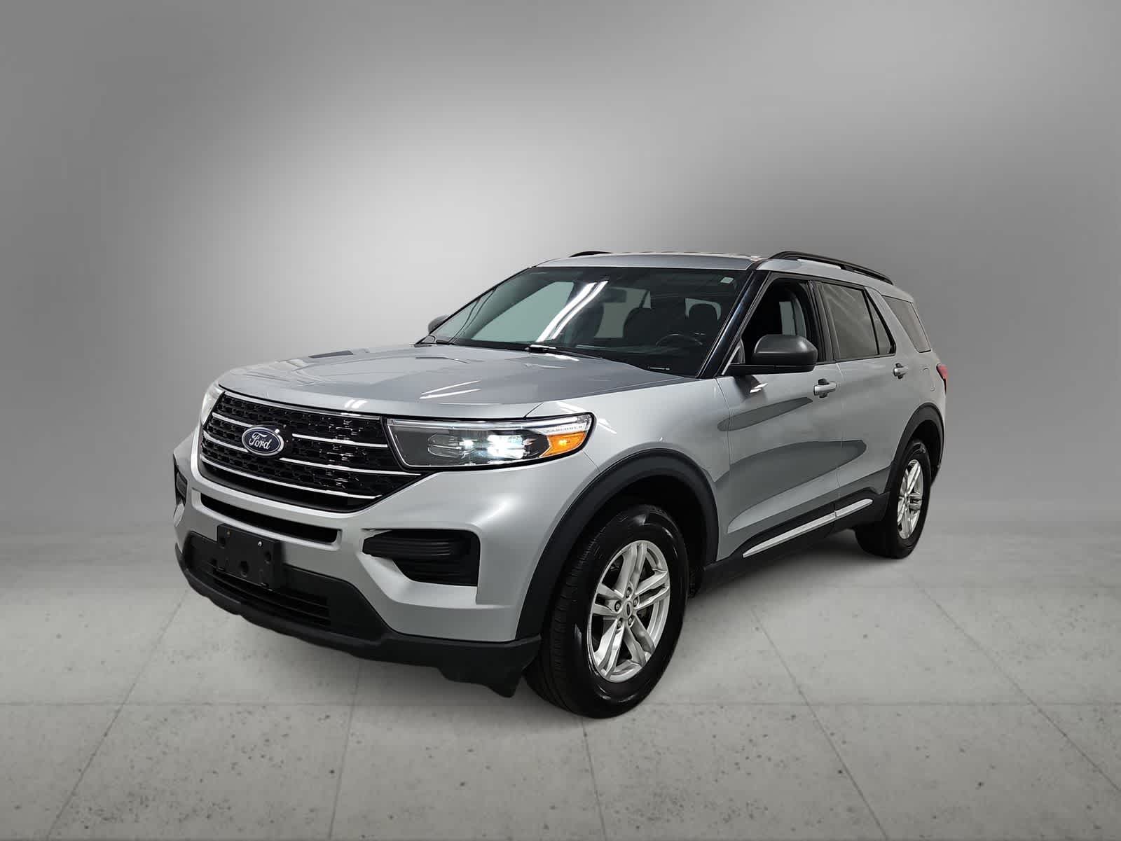 Thumbnail: 2022 Ford Explorer - 4
