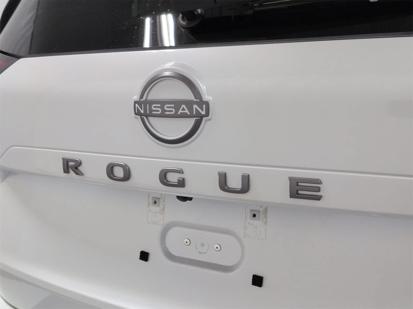 Thumbnail: 2026 Nissan Rogue - 5