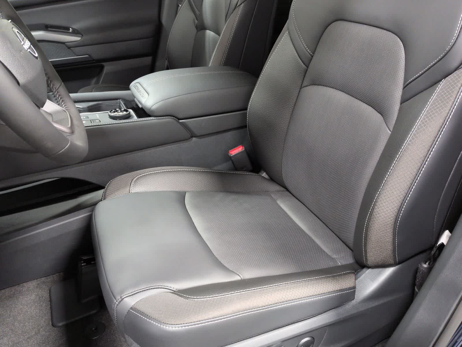 Thumbnail: 2026 Nissan Pathfinder - 15