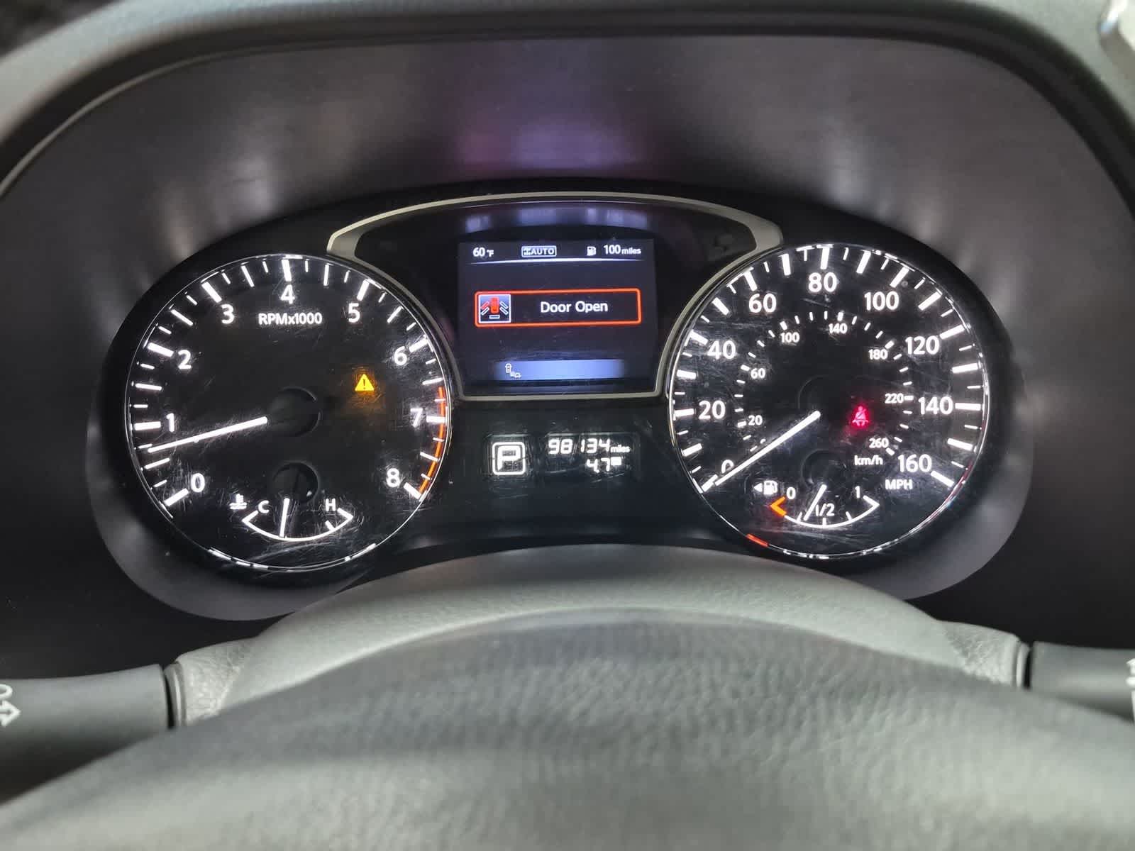 Thumbnail: 2015 Nissan Pathfinder - 39