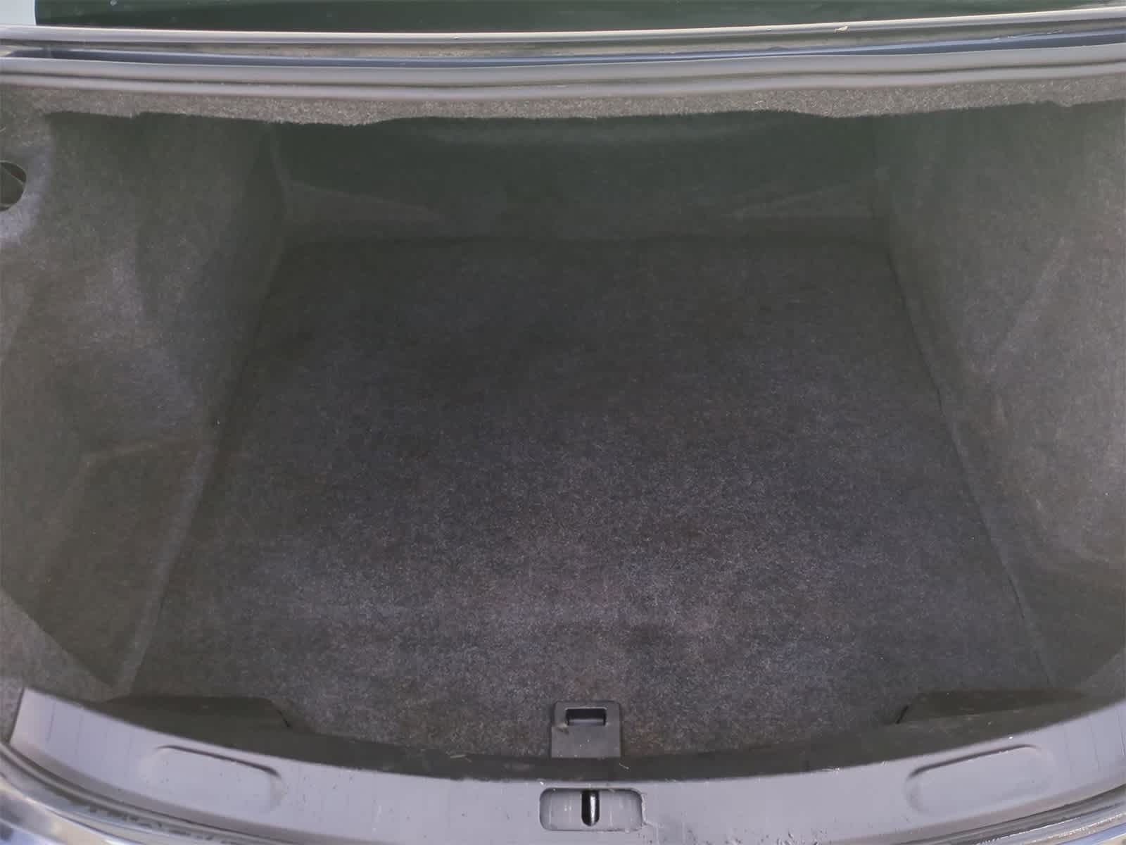 Thumbnail: 2014 Chevrolet Impala - 31