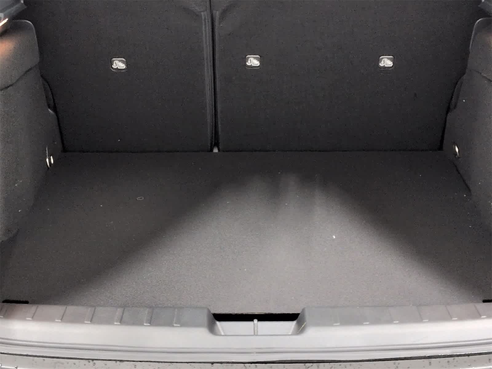 Thumbnail: 2026 Nissan Kicks - 36