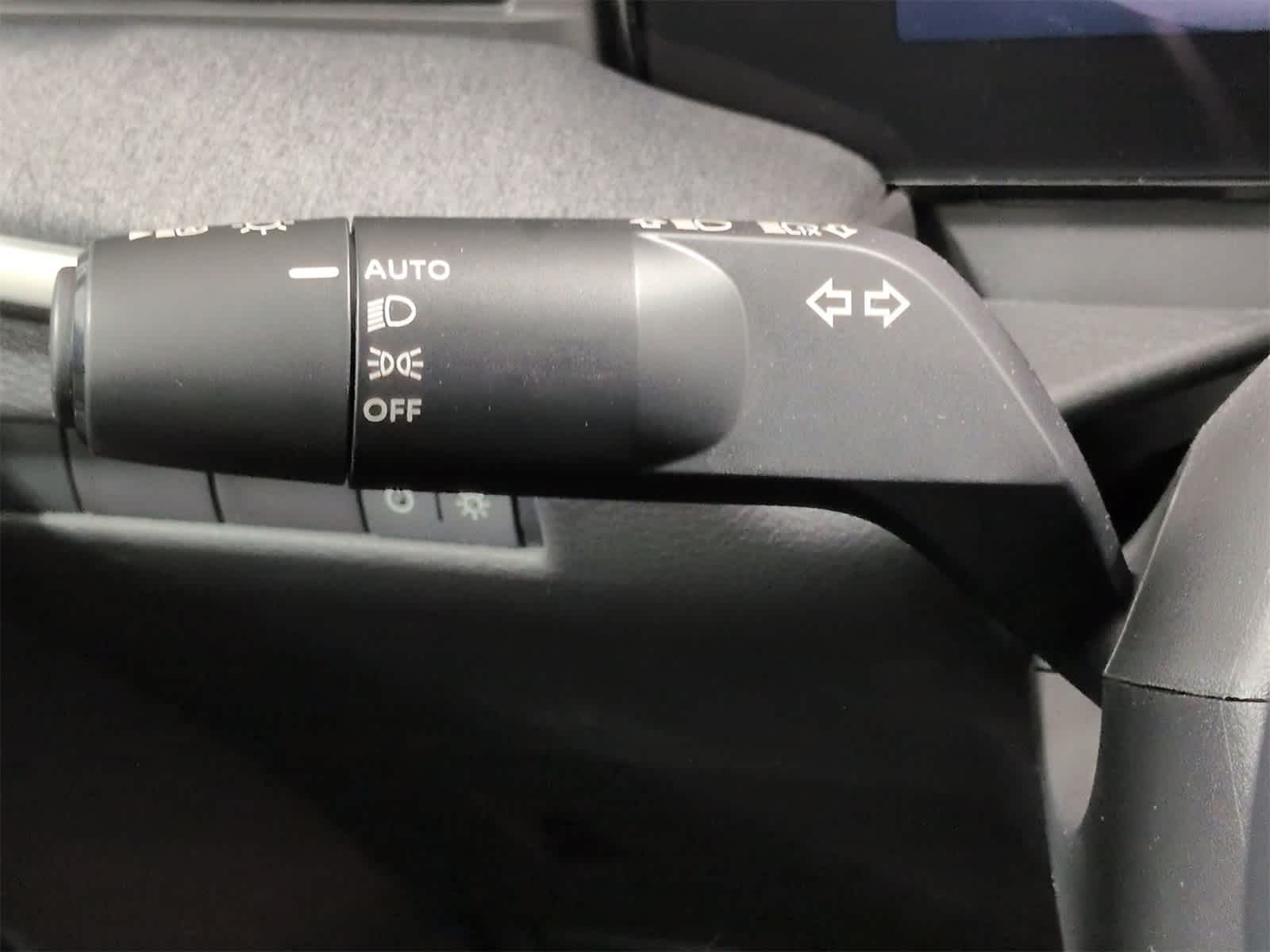 Thumbnail: 2026 Nissan Kicks - 29