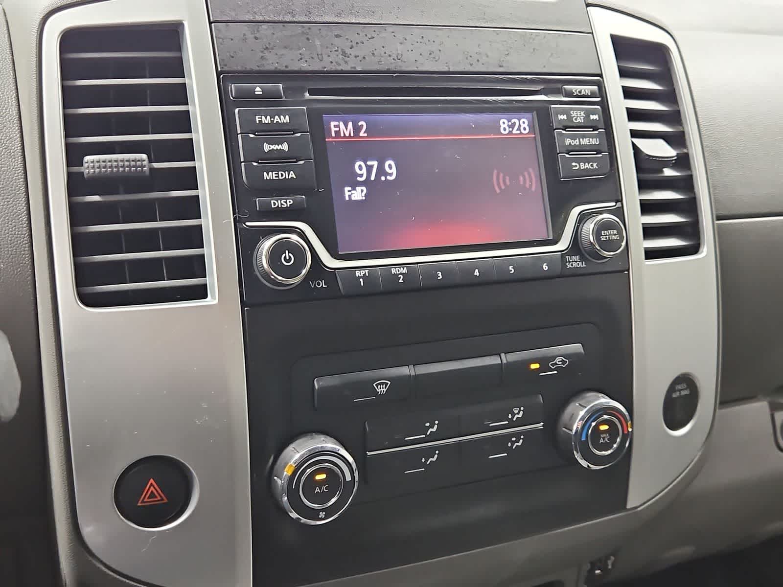 Thumbnail: 2018 Nissan Frontier - 26