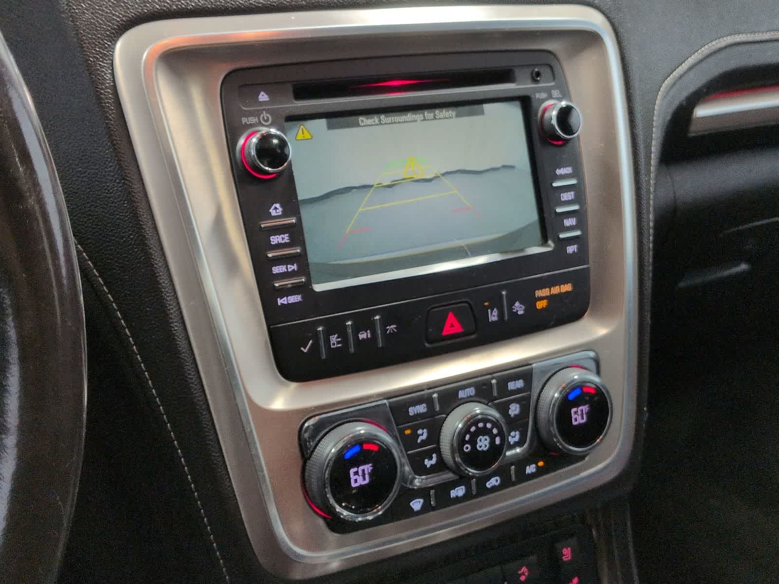 Thumbnail: 2016 GMC Acadia - 32