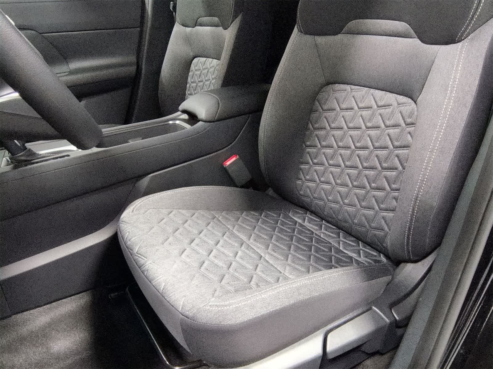 Thumbnail: 2026 Nissan Kicks - 17