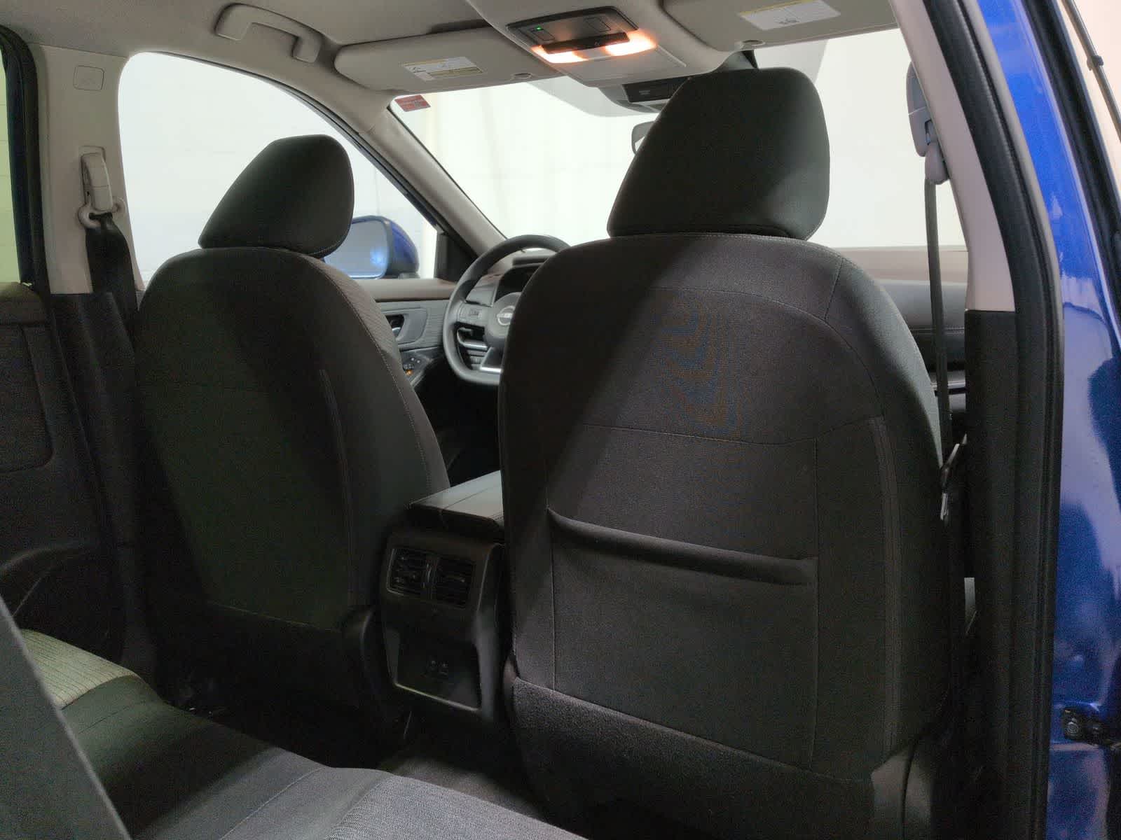 Thumbnail: 2023 Nissan Rogue - 19