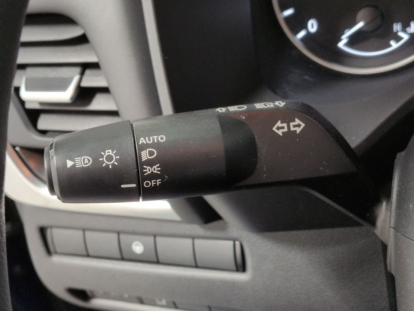 Thumbnail: 2023 Nissan Rogue - 27