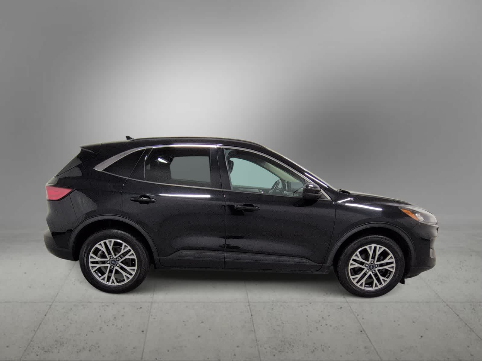 Thumbnail: 2020 Ford Escape - 9