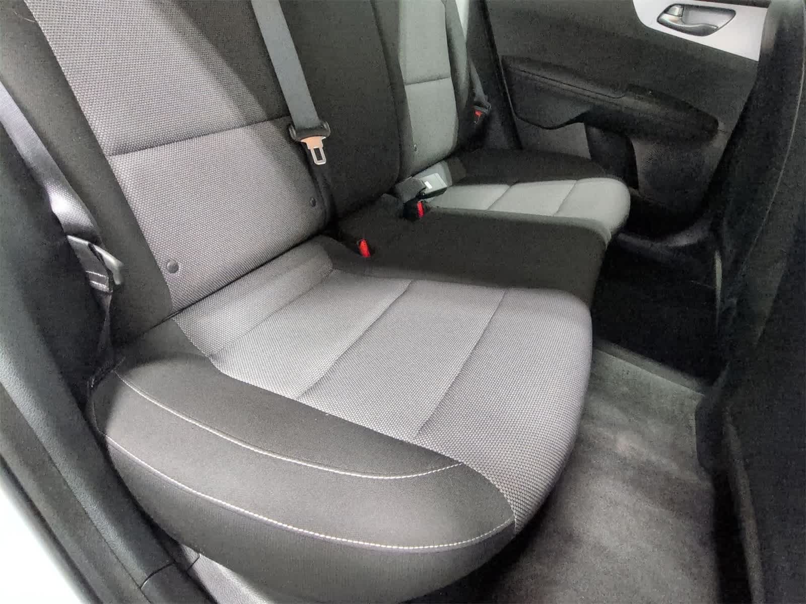 Thumbnail: 2023 Kia Forte - 21