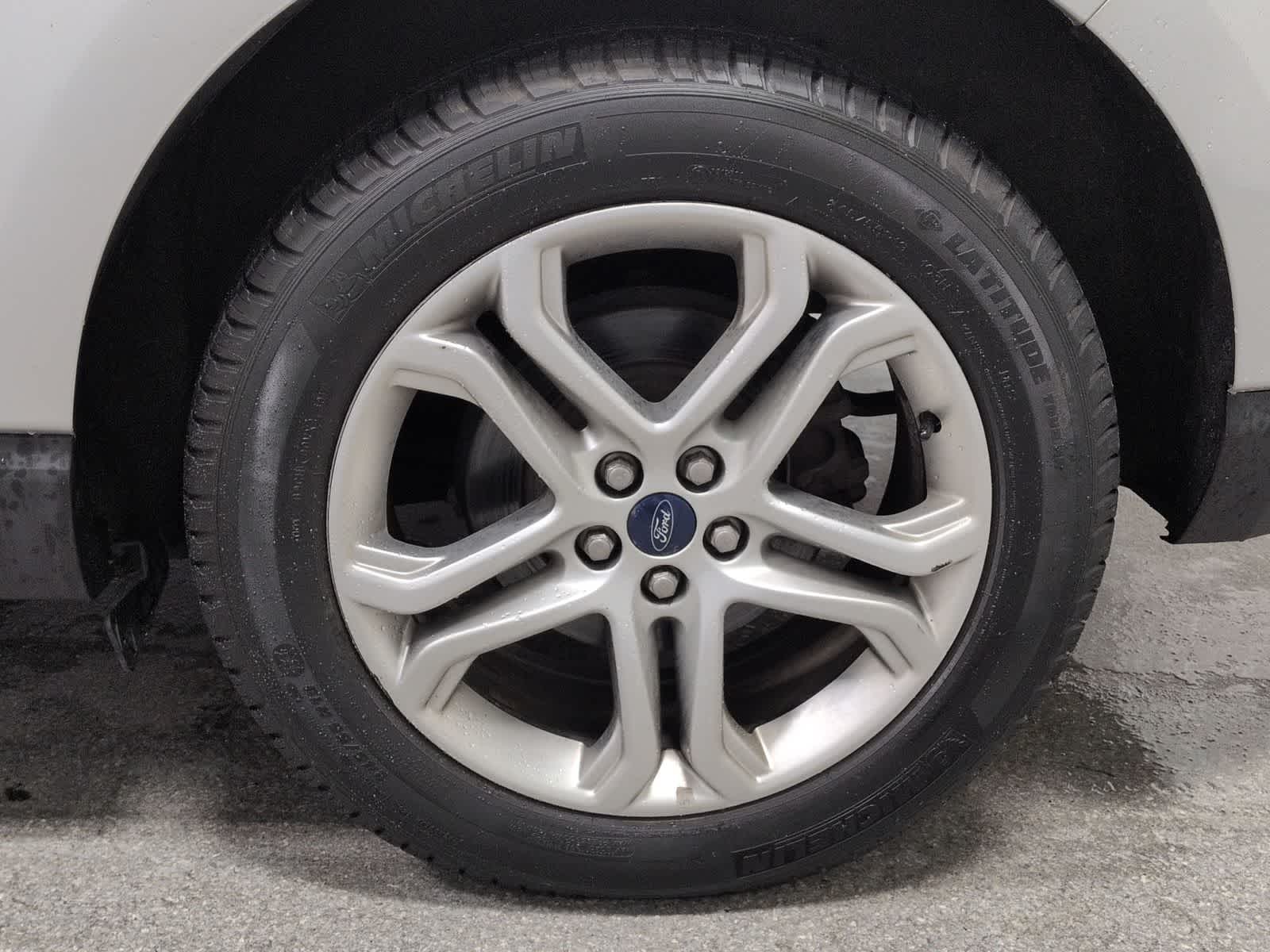 Thumbnail: 2017 Ford Edge - 13