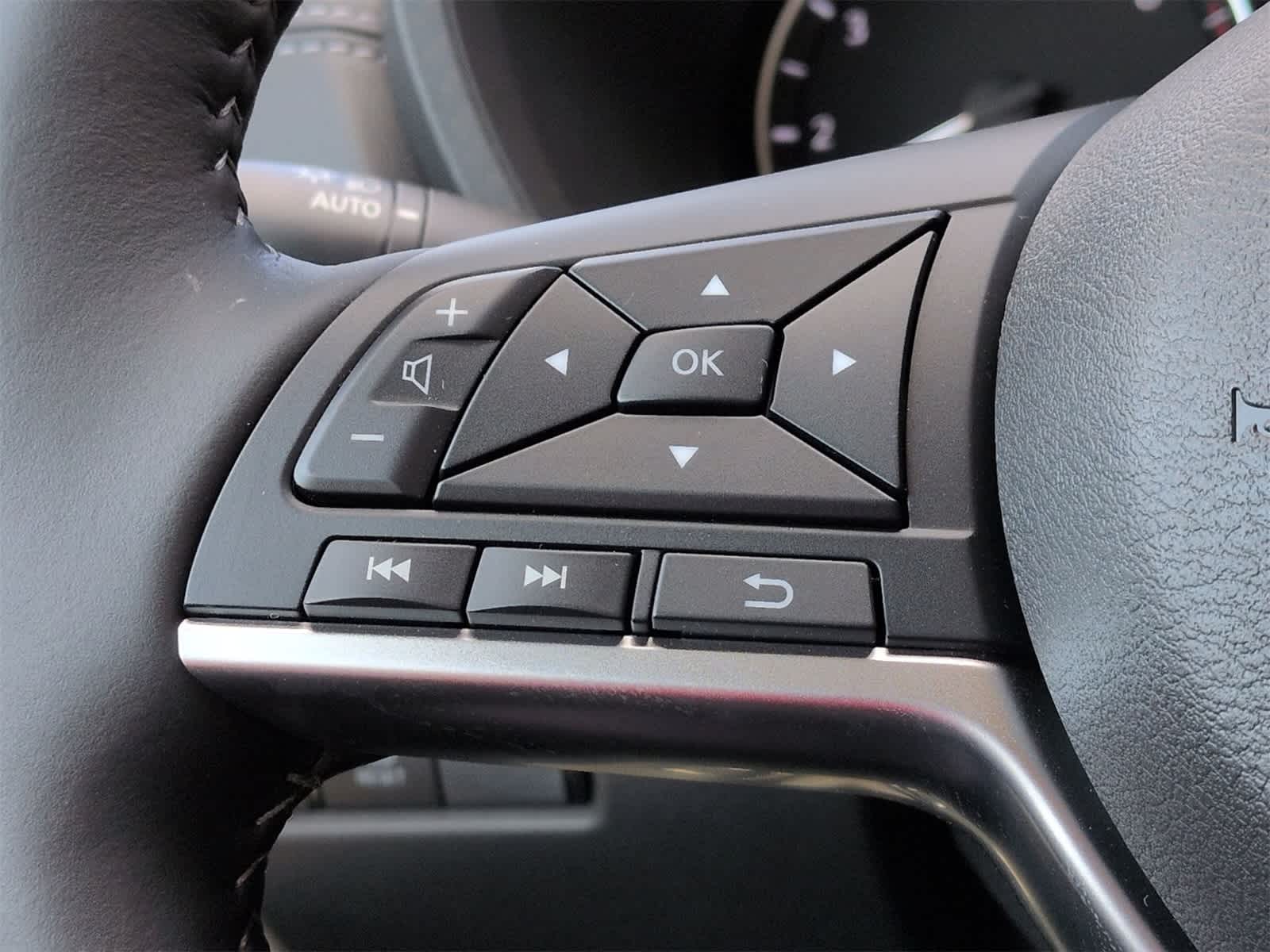 Thumbnail: 2025 Nissan Sentra - 23