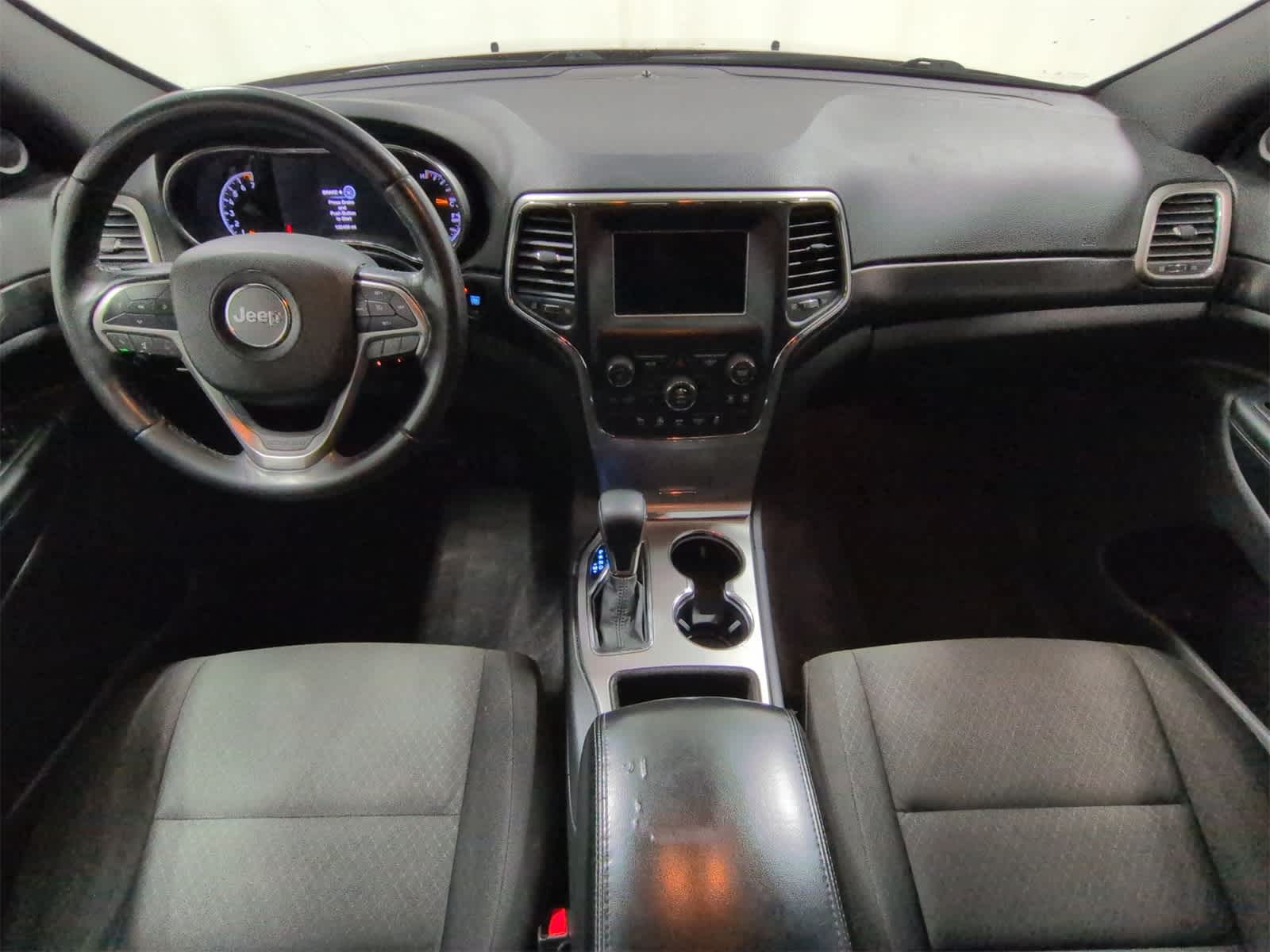 Thumbnail: 2018 Jeep Grand Cherokee - 16