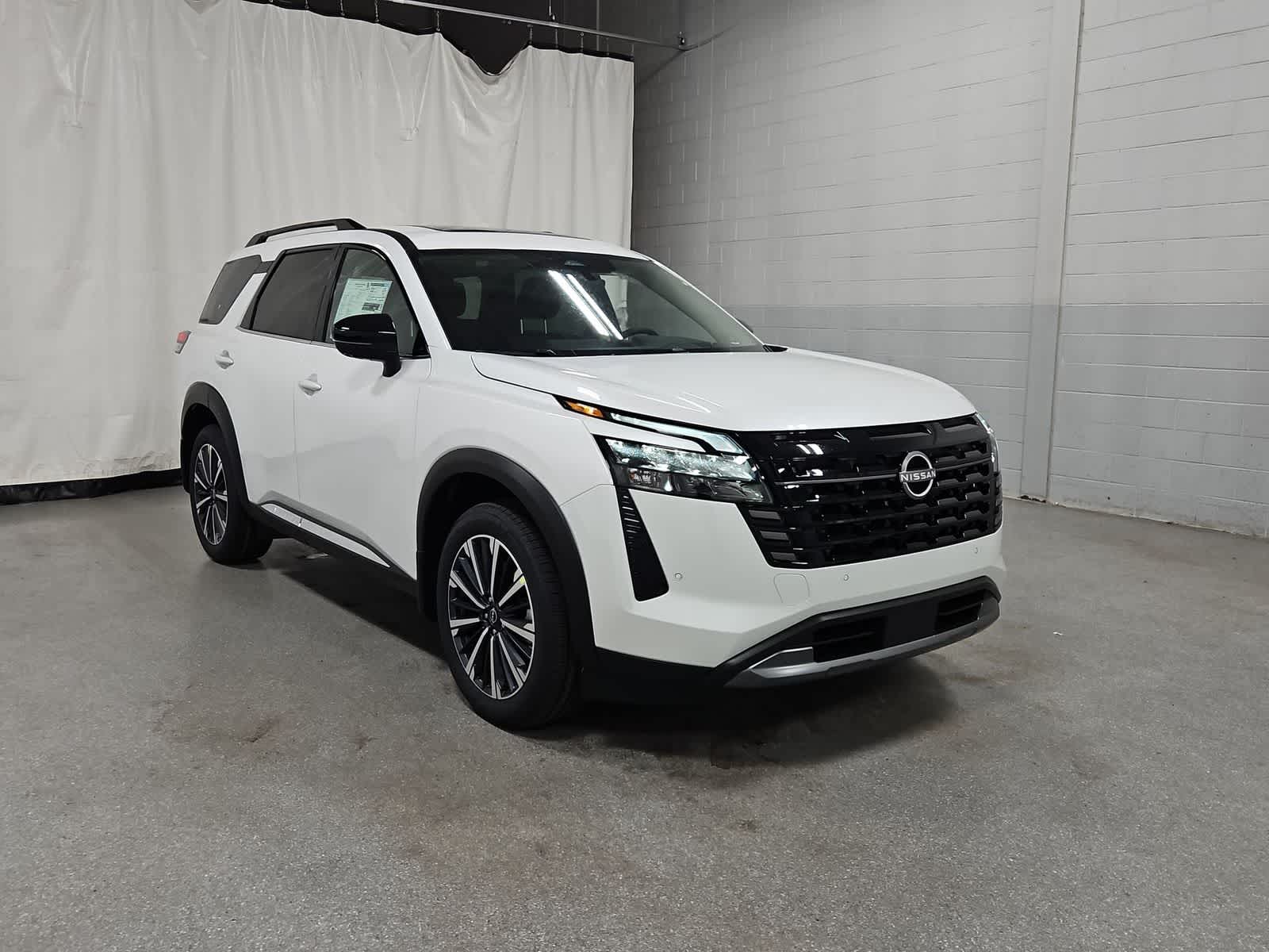 Thumbnail: 2026 Nissan Pathfinder - 2