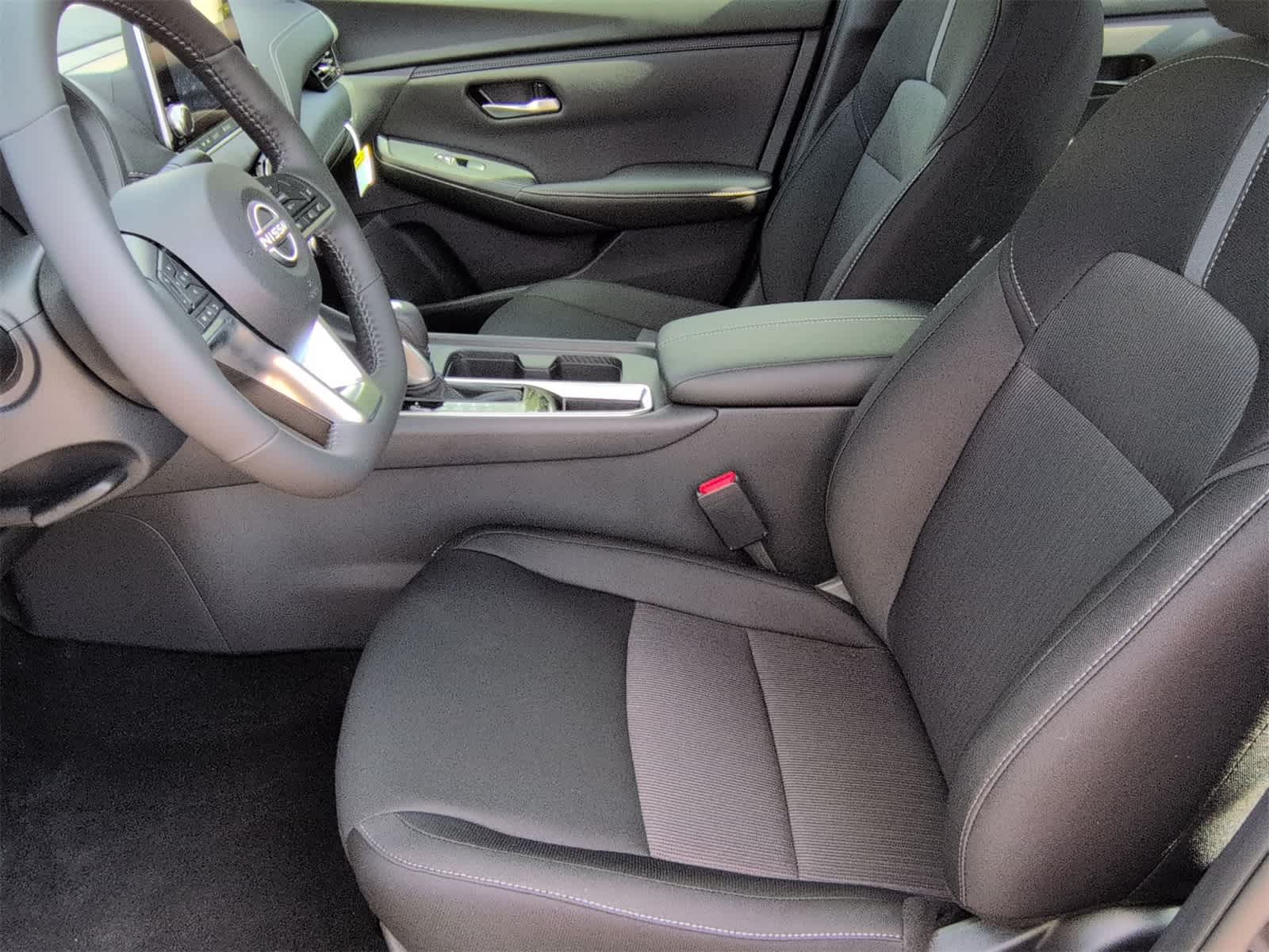 Thumbnail: 2025 Nissan Sentra - 16